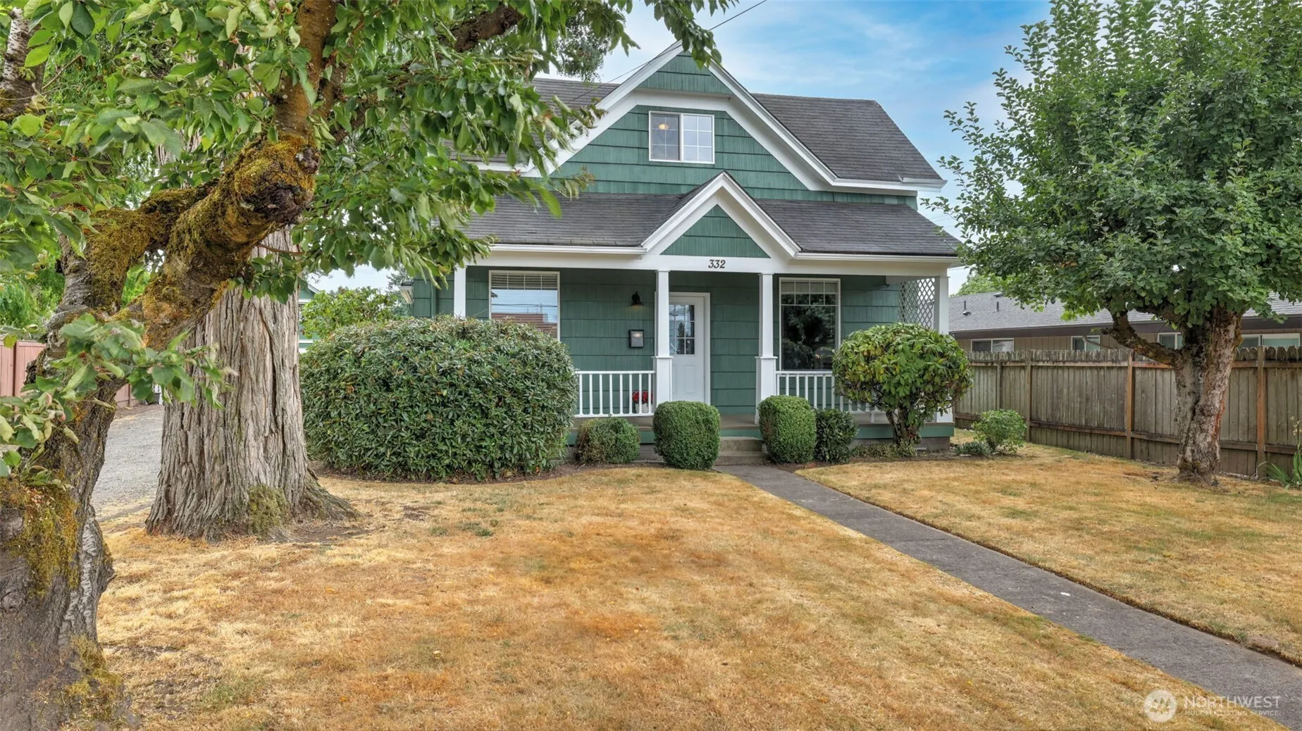 Property photo for 332 12th Street Nw, Puyallup
