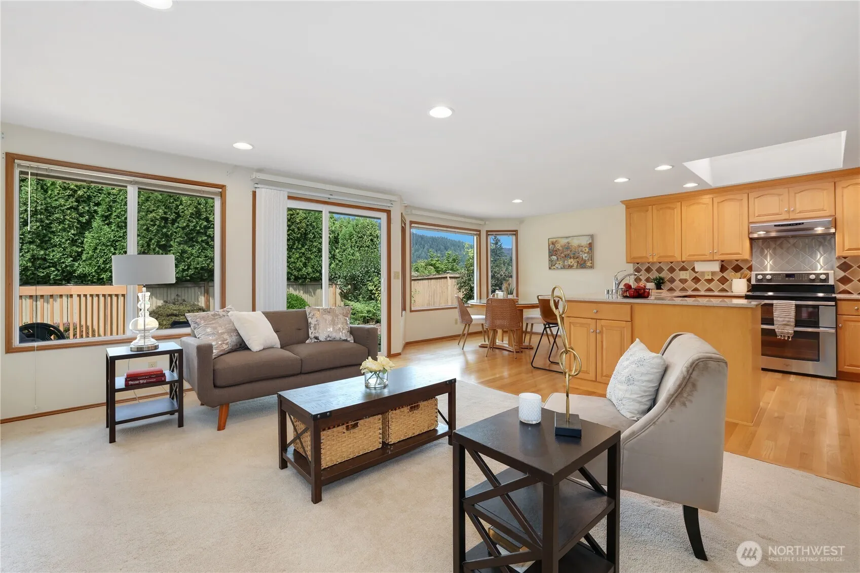 Property photo for 5106 Ne 23rd Street, Renton photo 4