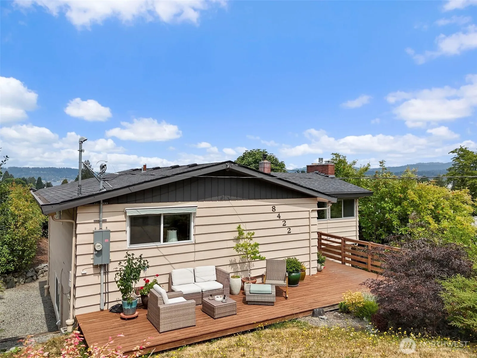 Property photo for 8422 S 122nd Street, Seattle photo 2
