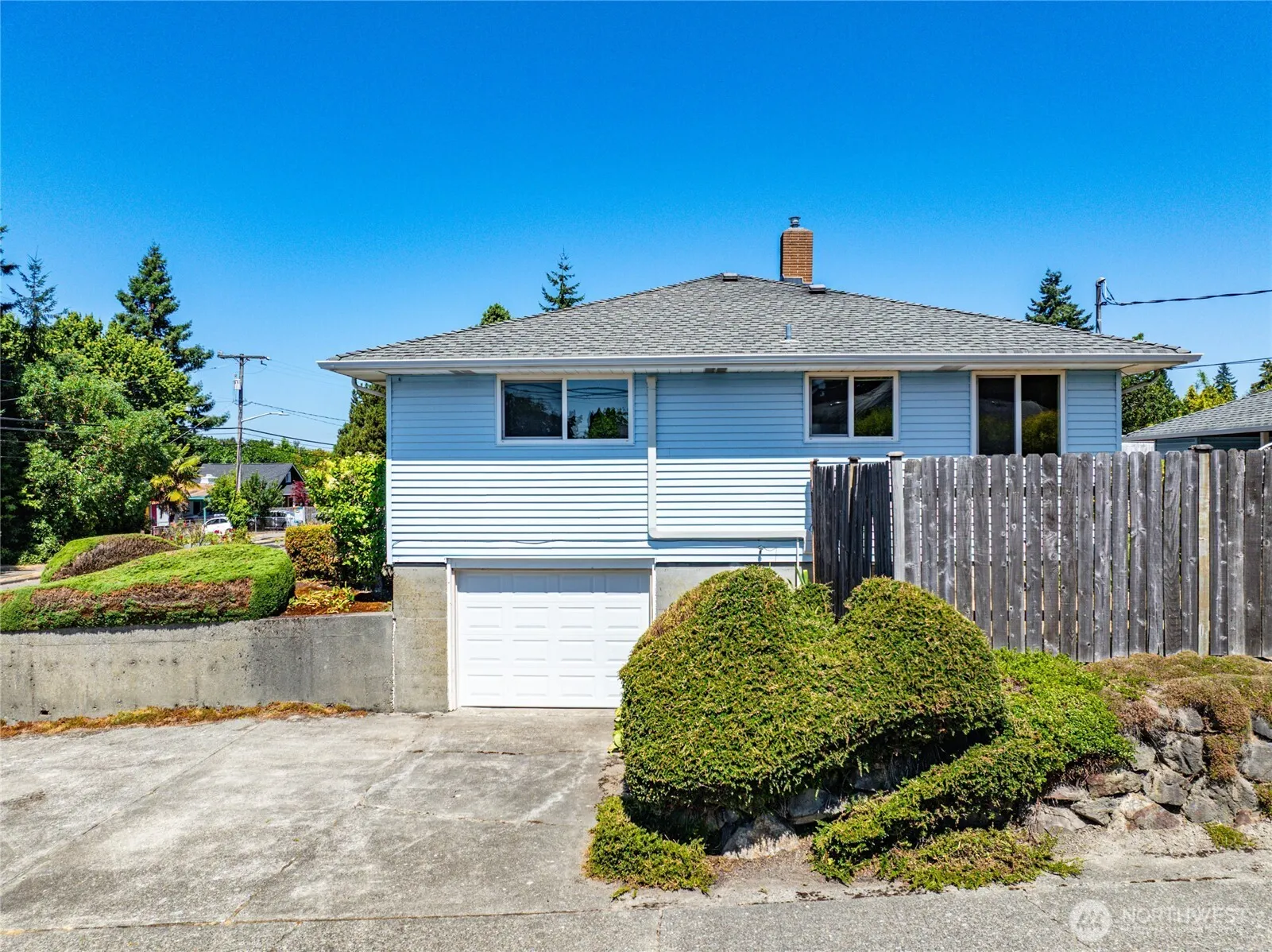 Property photo for 8522 16th Avenue Sw, Seattle photo 3