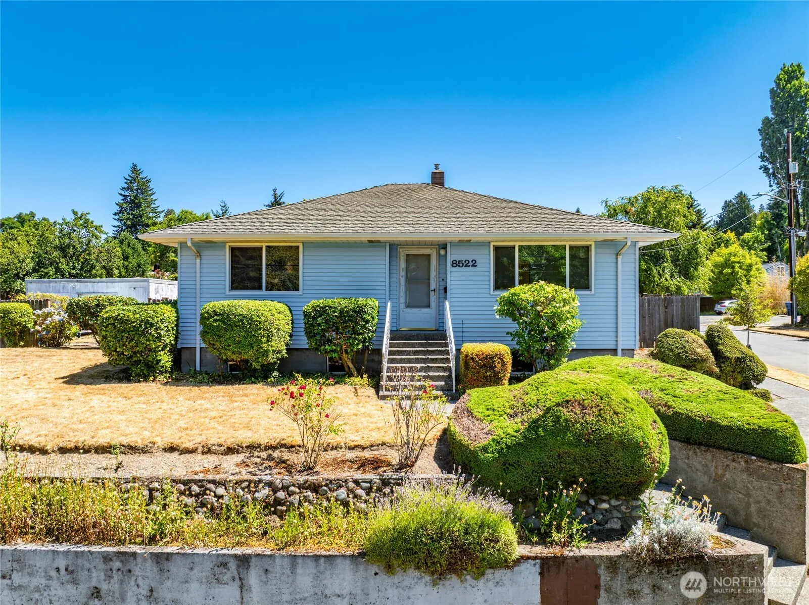 Property photo for 8522 16th Avenue Sw, Seattle photo 2