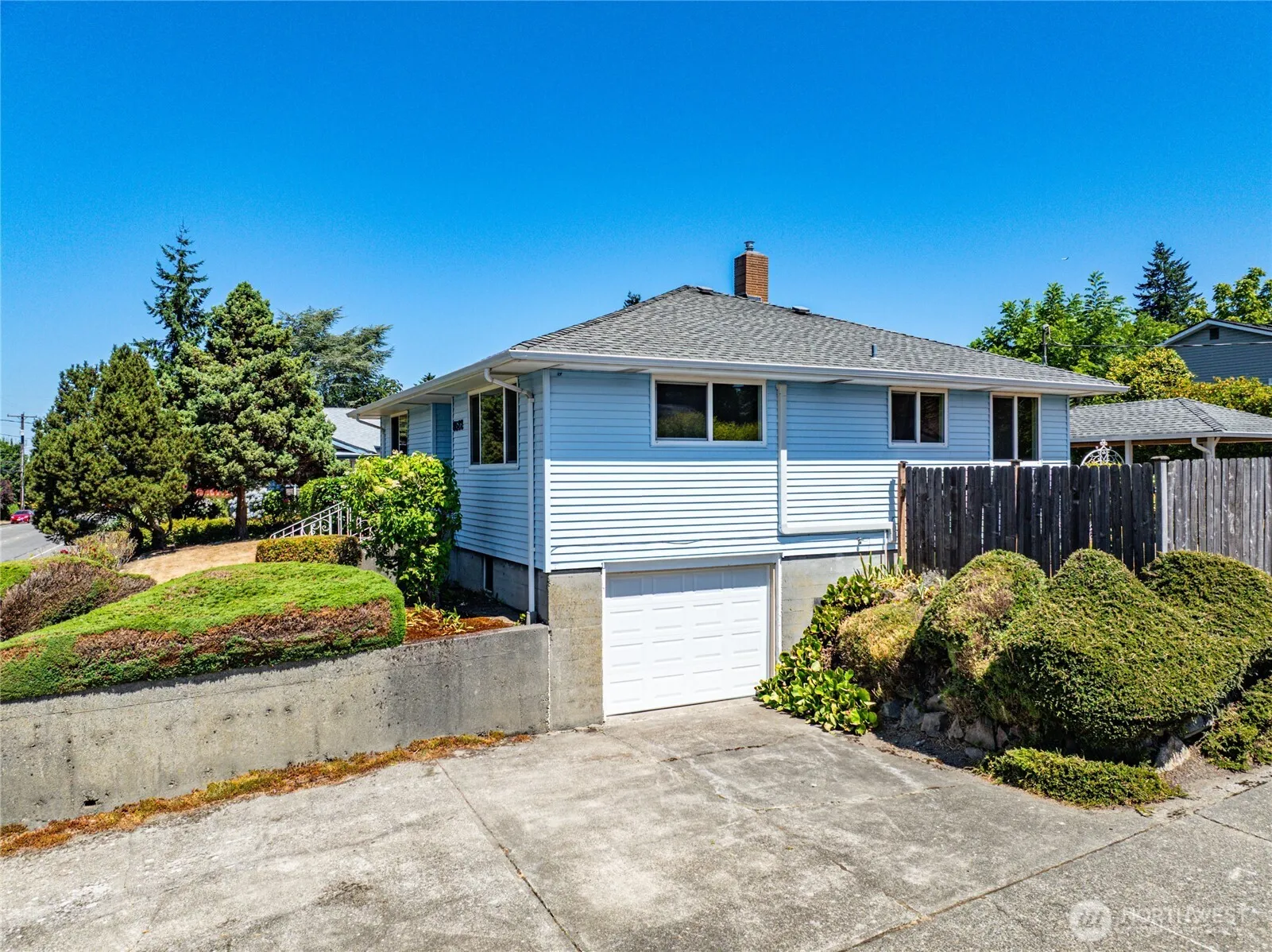 Property photo for 8522 16th Avenue Sw, Seattle photo 4