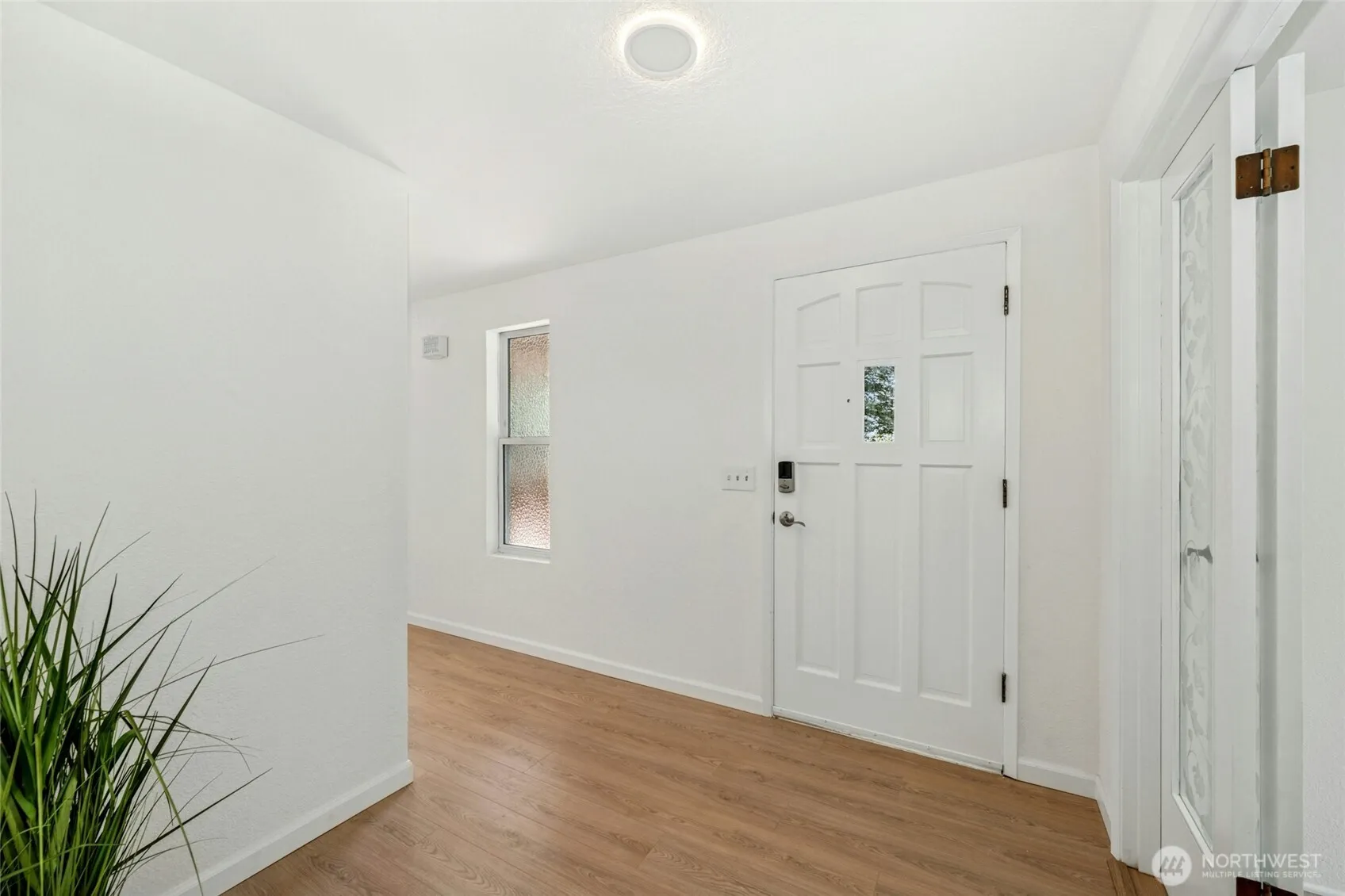 Property photo for 812 Wynwood Drive, Kent photo 3