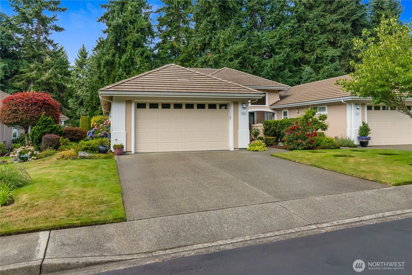 Property photo for 6905 Fairway Lane Se, Olympia photo 3