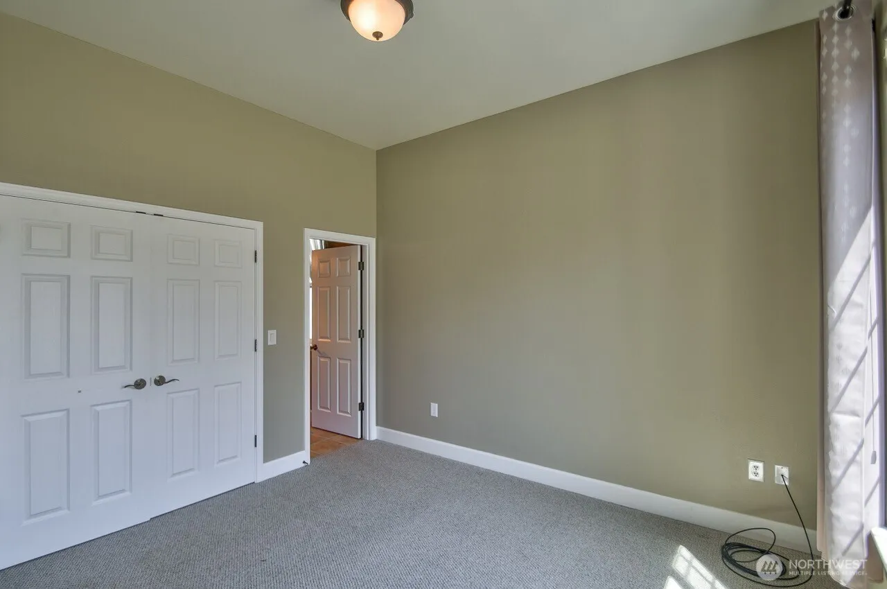 Property photo for 703 Torden Lane Se, Olympia photo 4