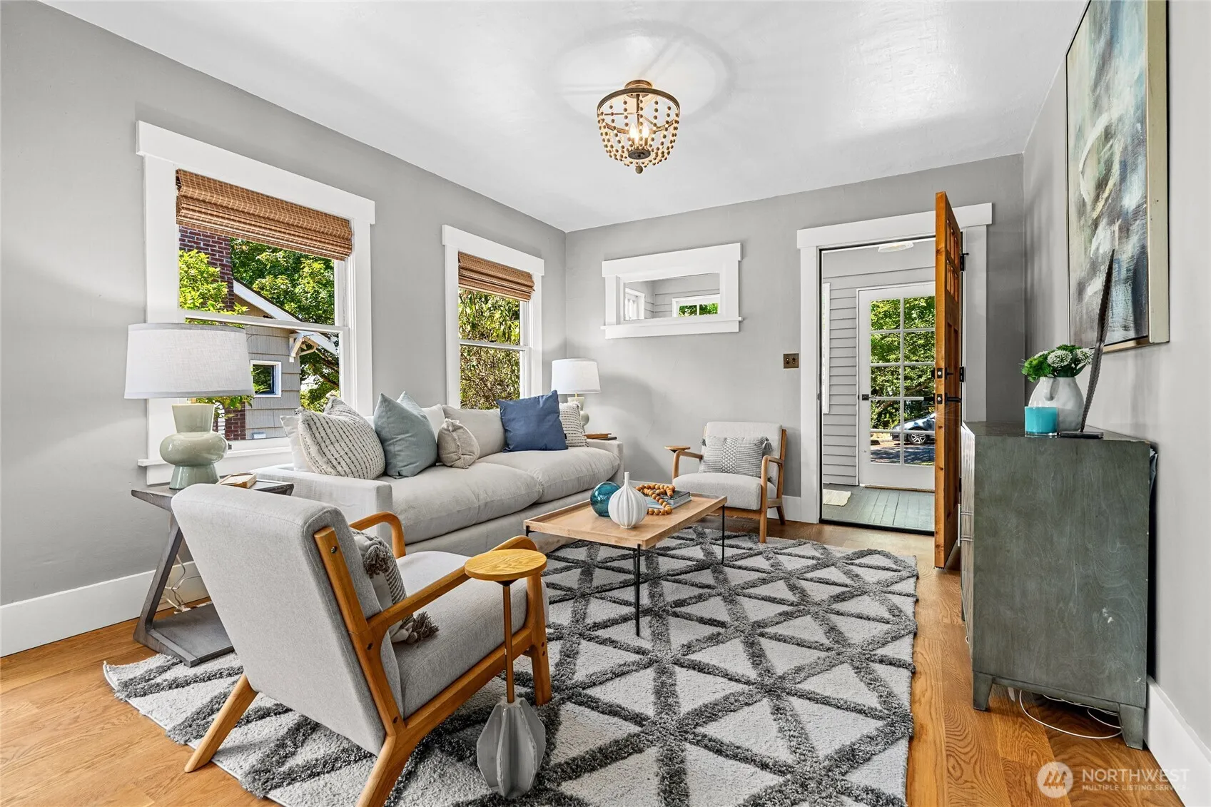 Property photo for 611 Nw 53rd Street, Seattle photo 5