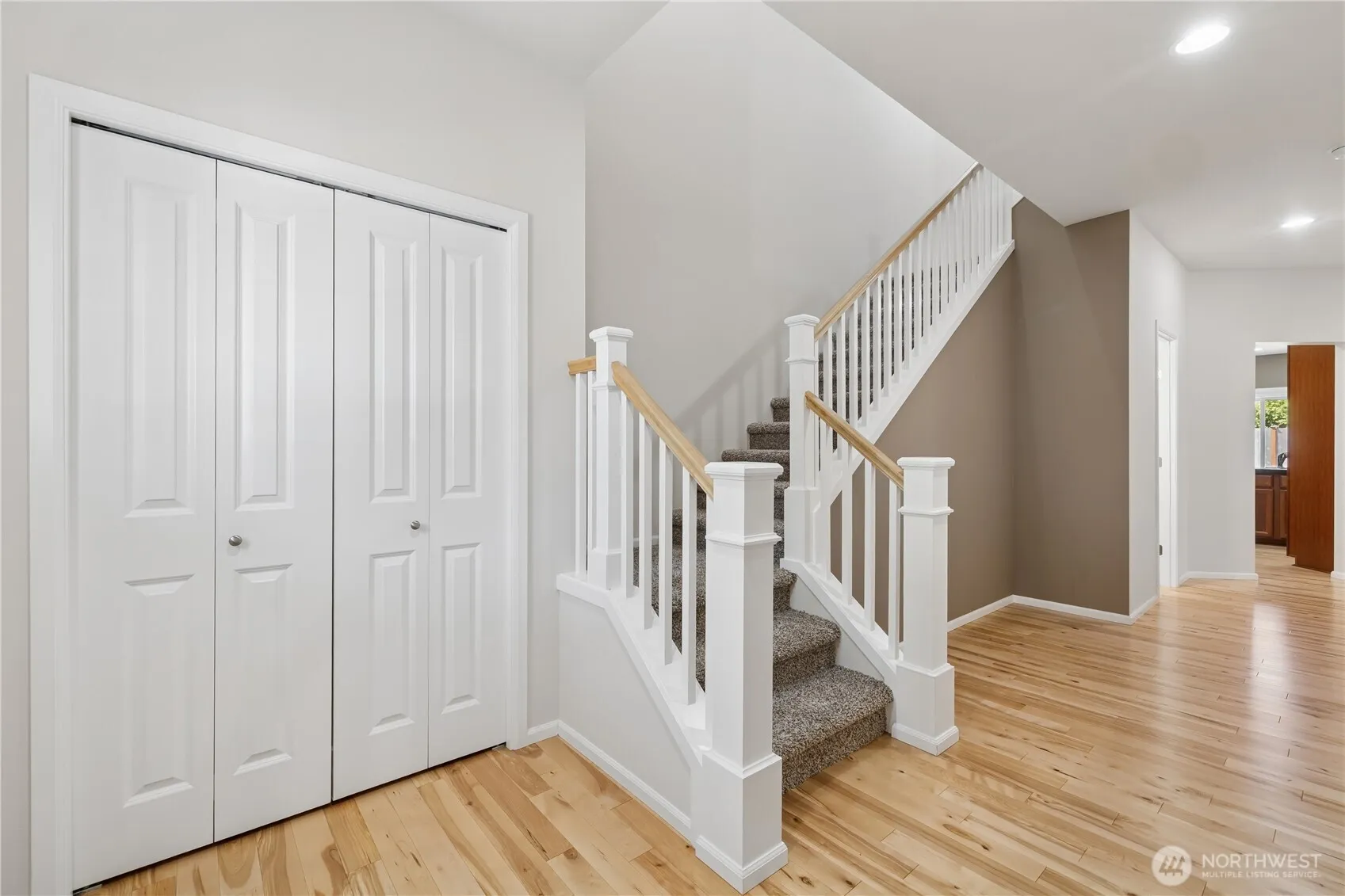 Property photo for 14114 4th Place W, Everett photo 3