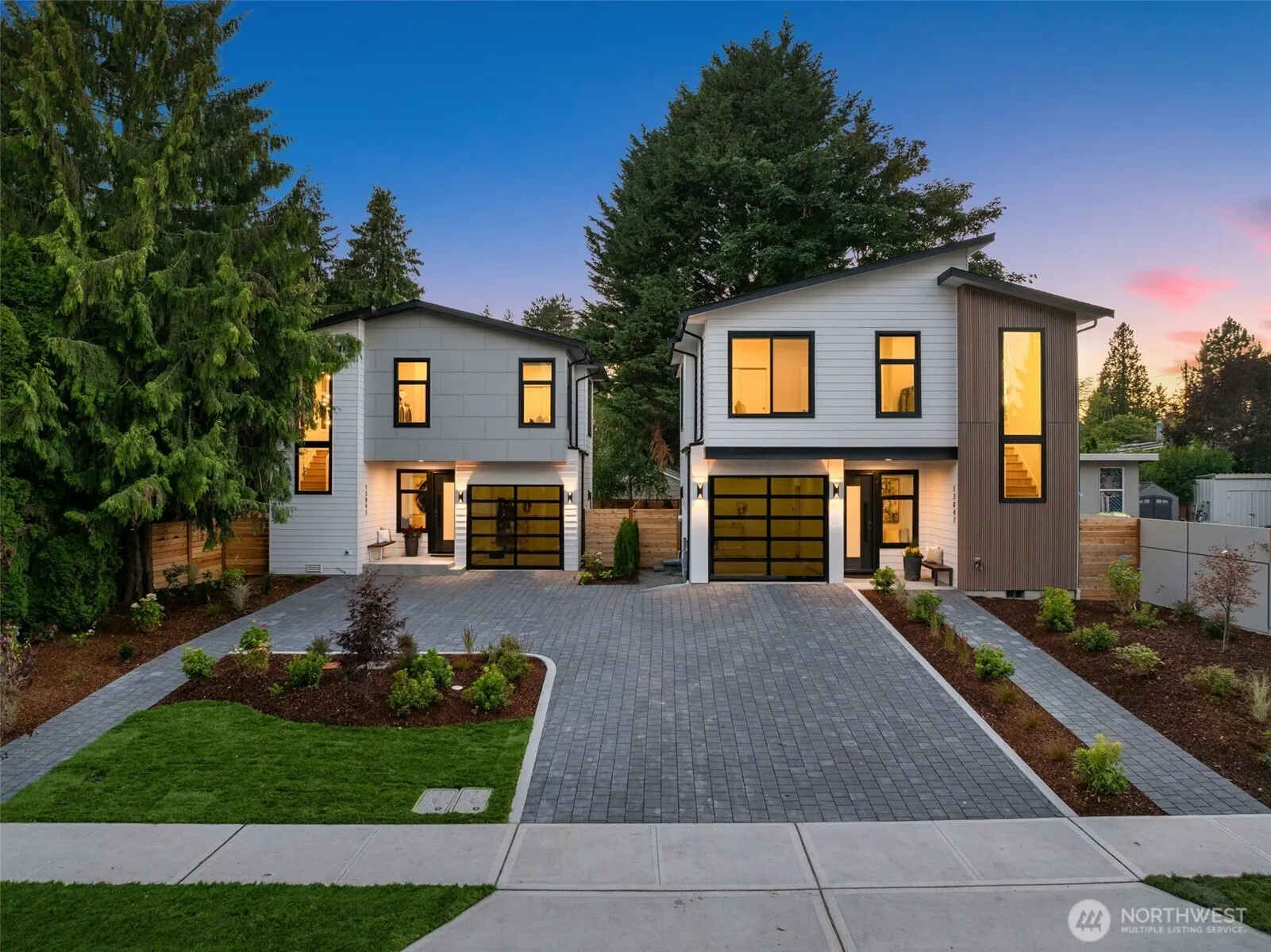 Property photo for 13043 111th Avenue Ne, Kirkland photo 2