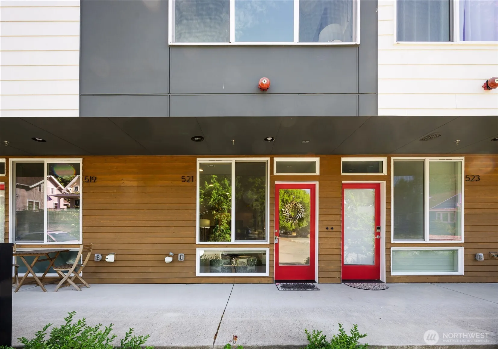 Property photo for 521 Nw 70th Street, Seattle photo 2