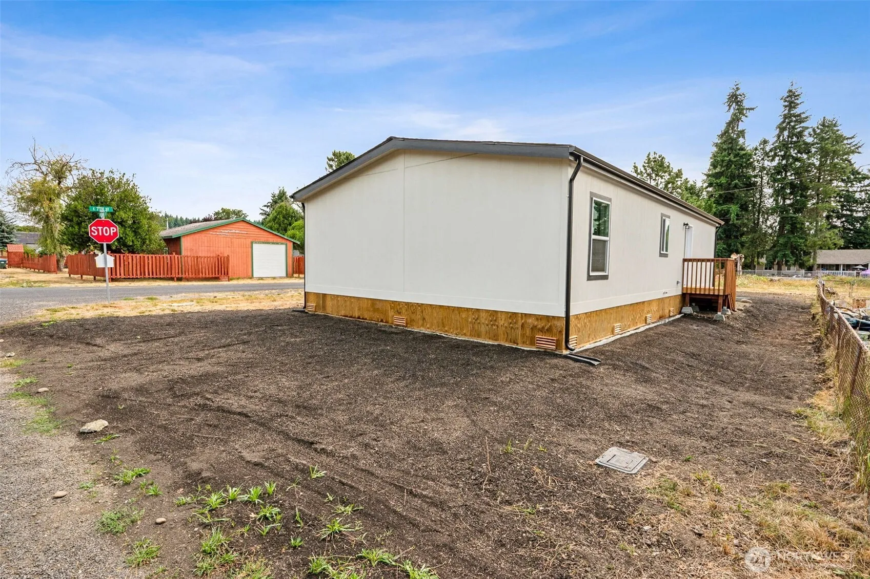 Property photo for 205 E 7th Street E, Bucoda photo 3