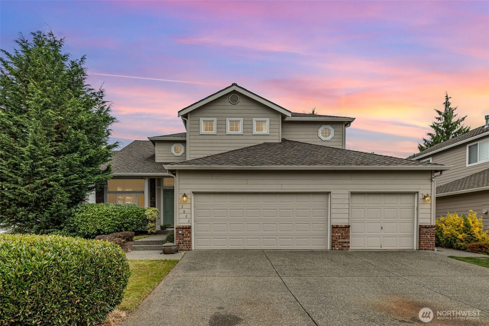 Property photo for 12822 Se 223rd Place, Kent