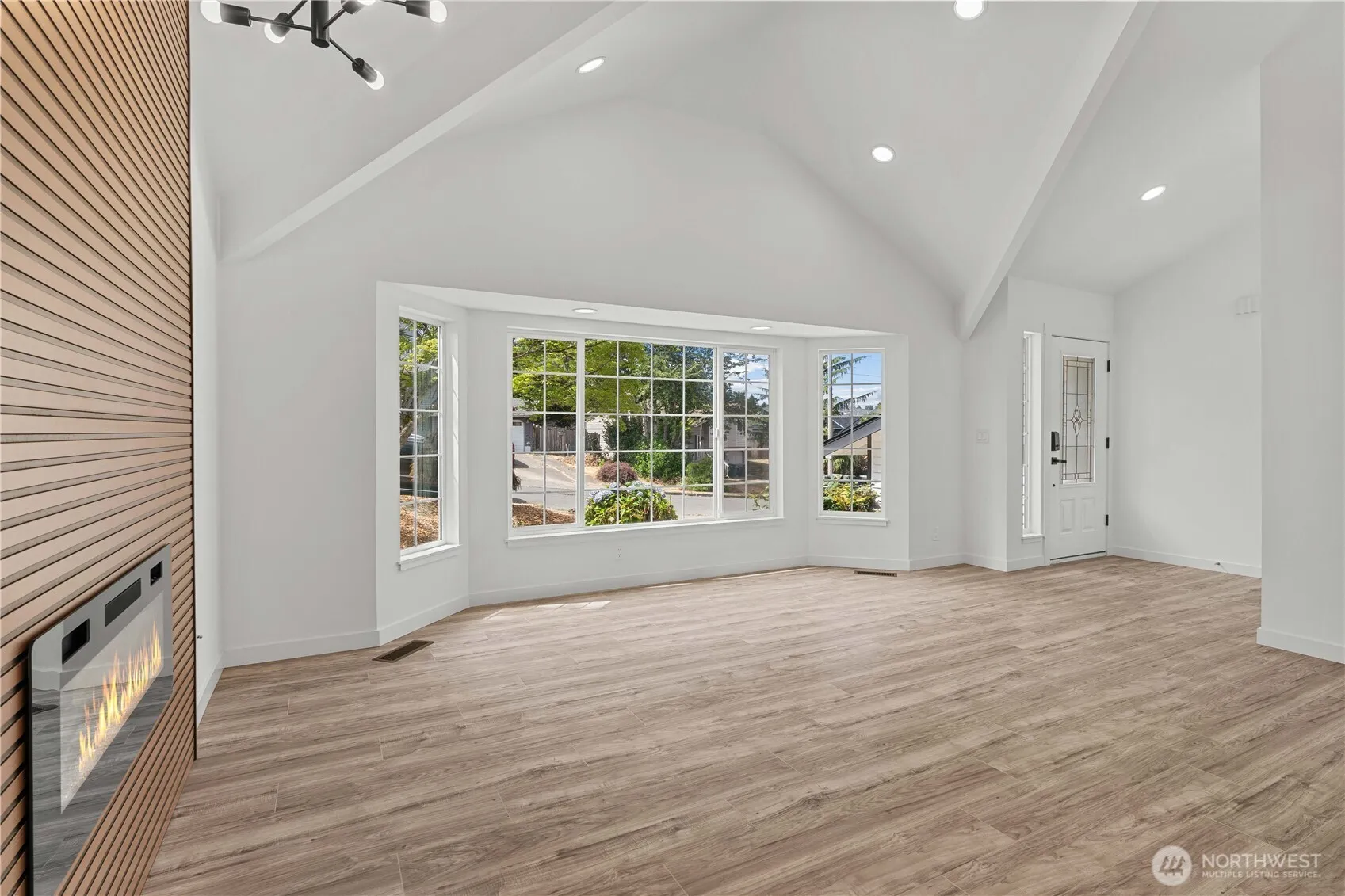 Property photo for 1902 24th Street Nw, Auburn photo 5