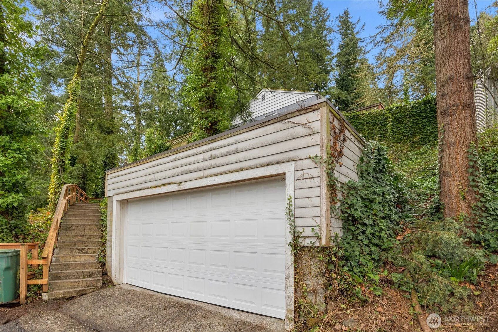 Property photo for 13909 4th Avenue Ne, Seattle