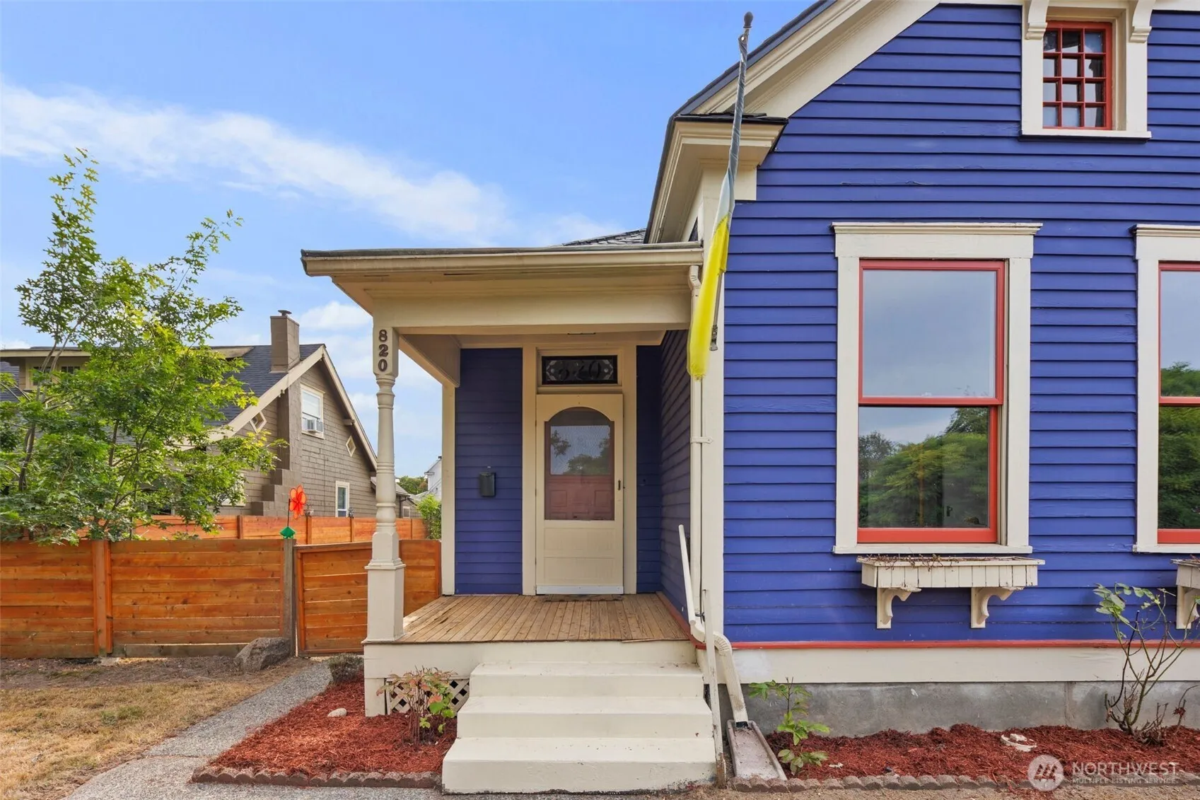 Property photo for 820 N Prospect Street, Tacoma photo 2