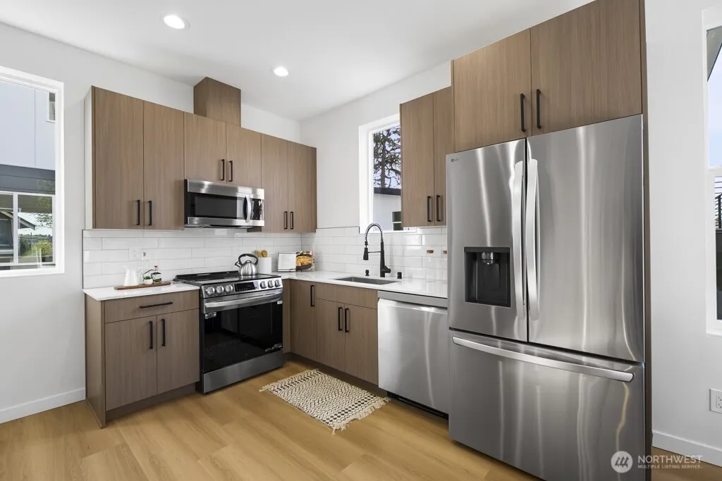 Property photo for 2807 S Grand Street, Seattle photo 5