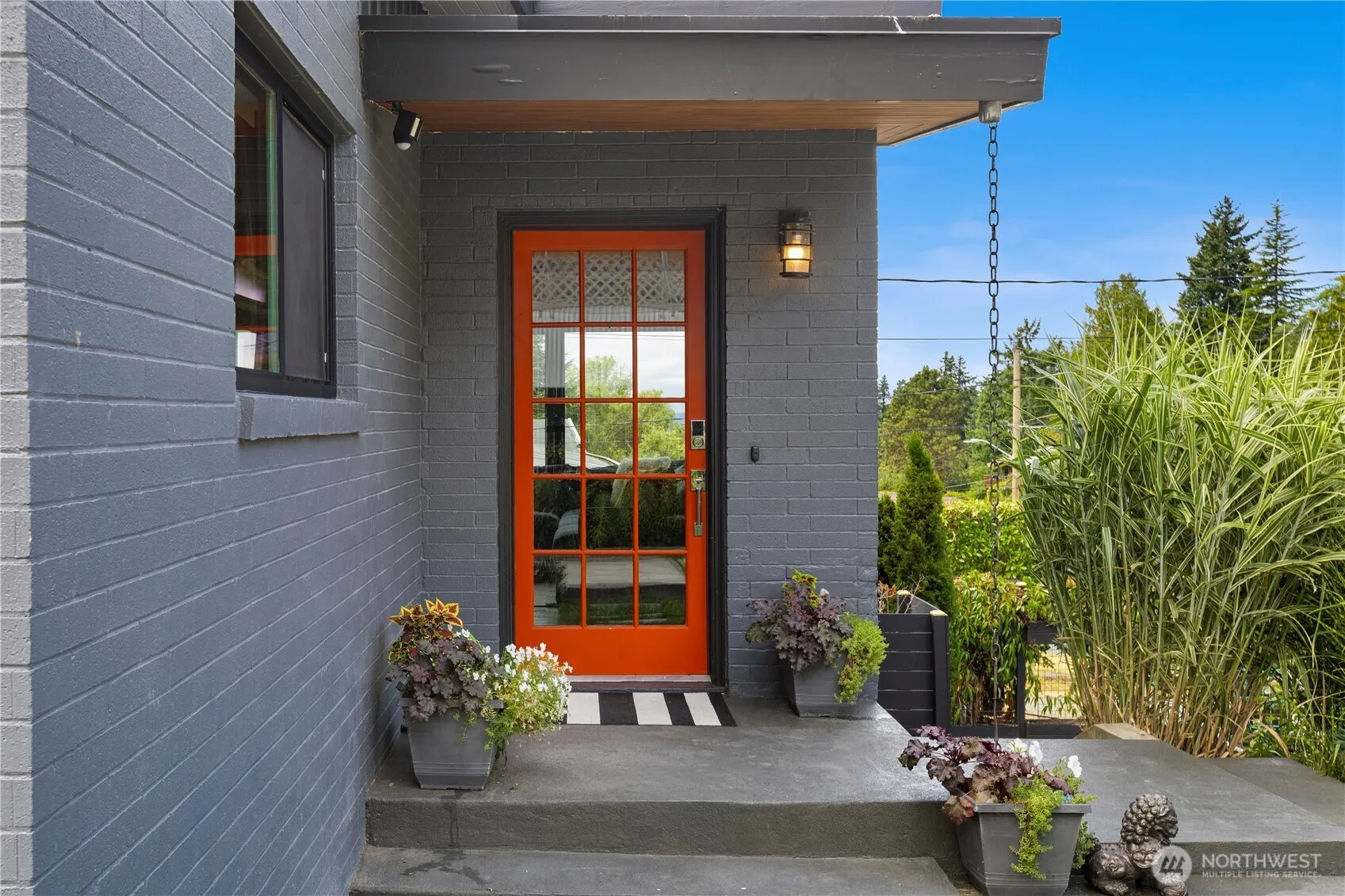 Property photo for 4329 Sw Cloverdale Street, Seattle photo 4
