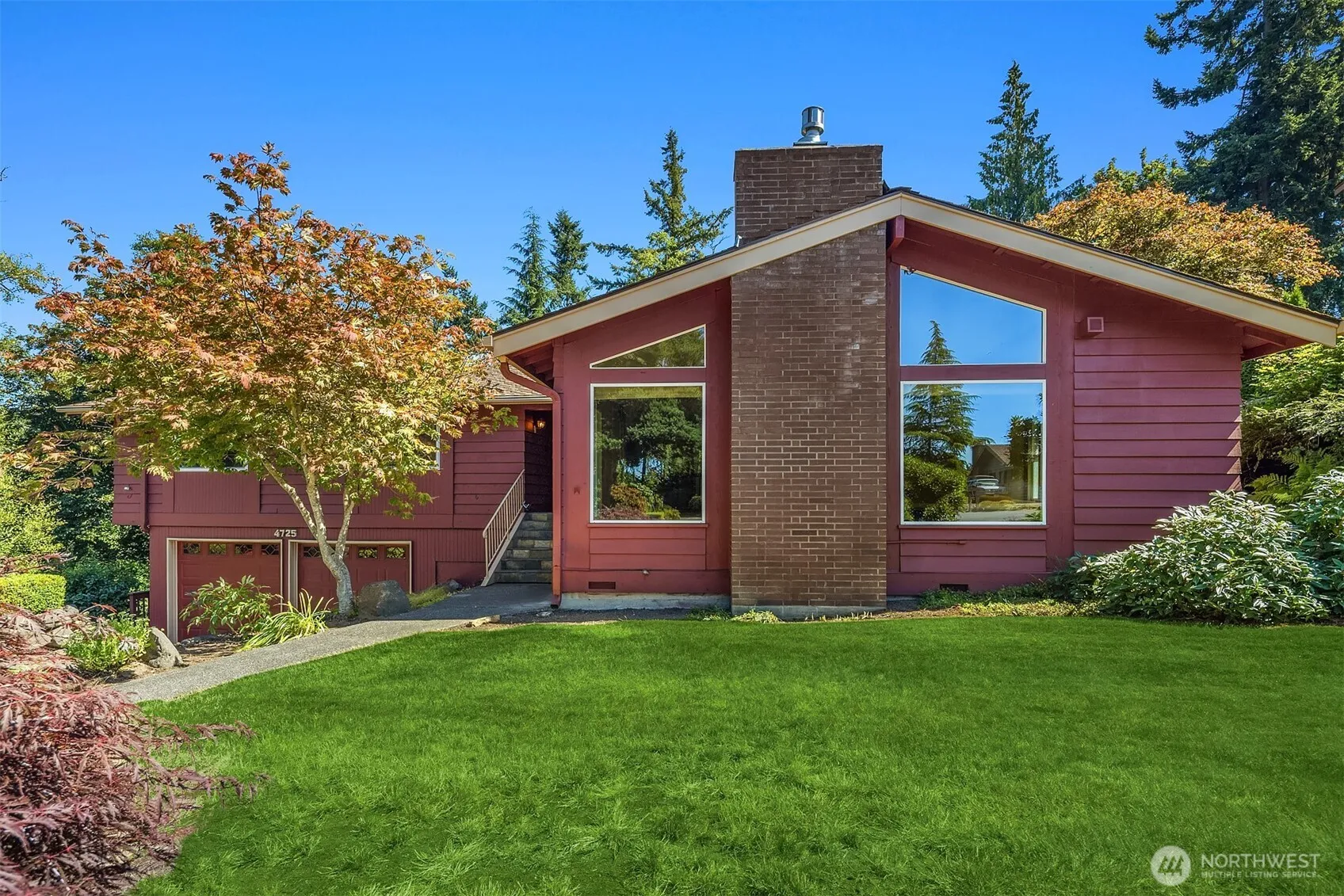 Property photo for 4725 Glenhaven Drive, Everett photo 2