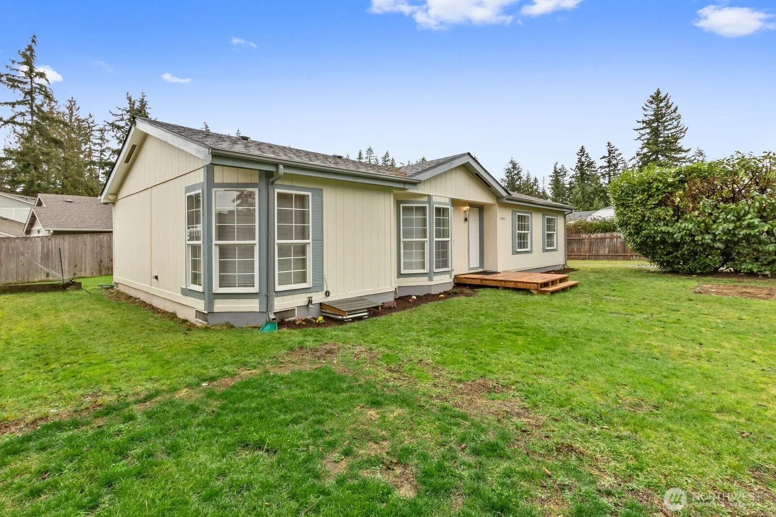 Property photo for 15927 58th Avenue Ct E, Puyallup photo 4