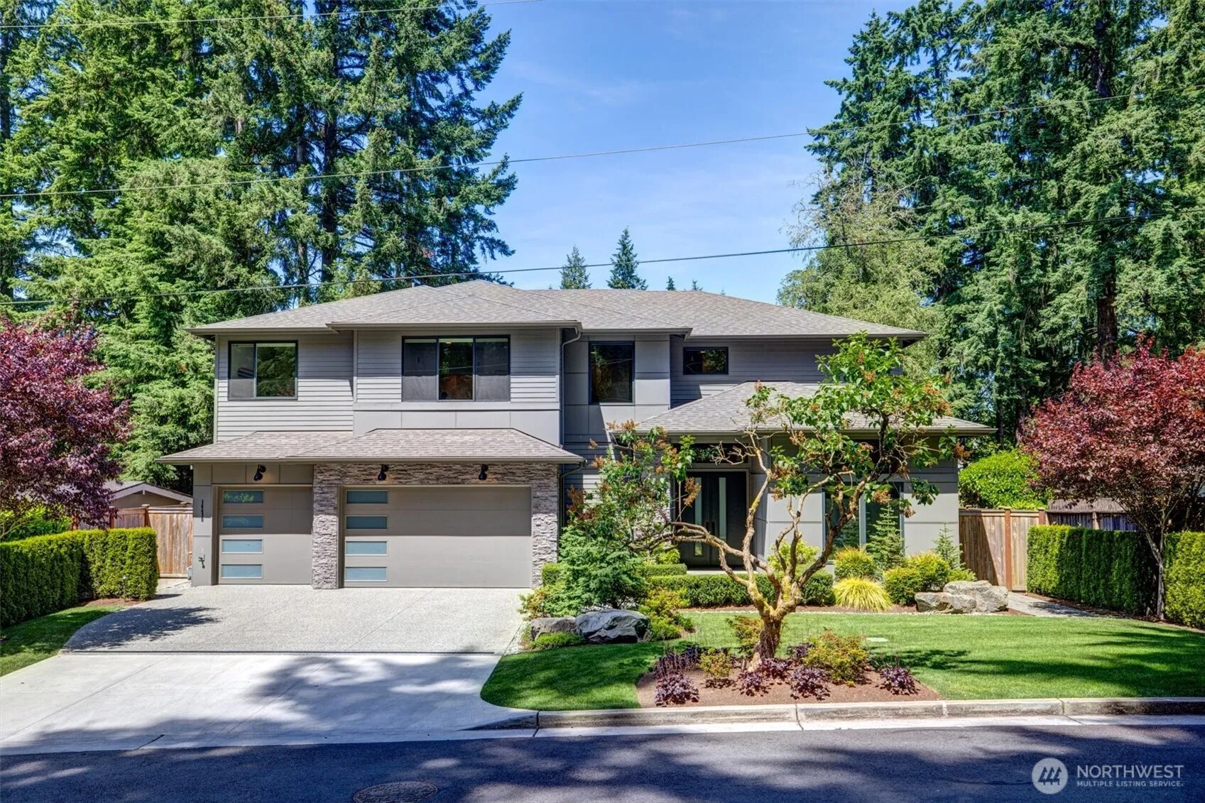 Property photo for 14430 Se 18th Street, Bellevue