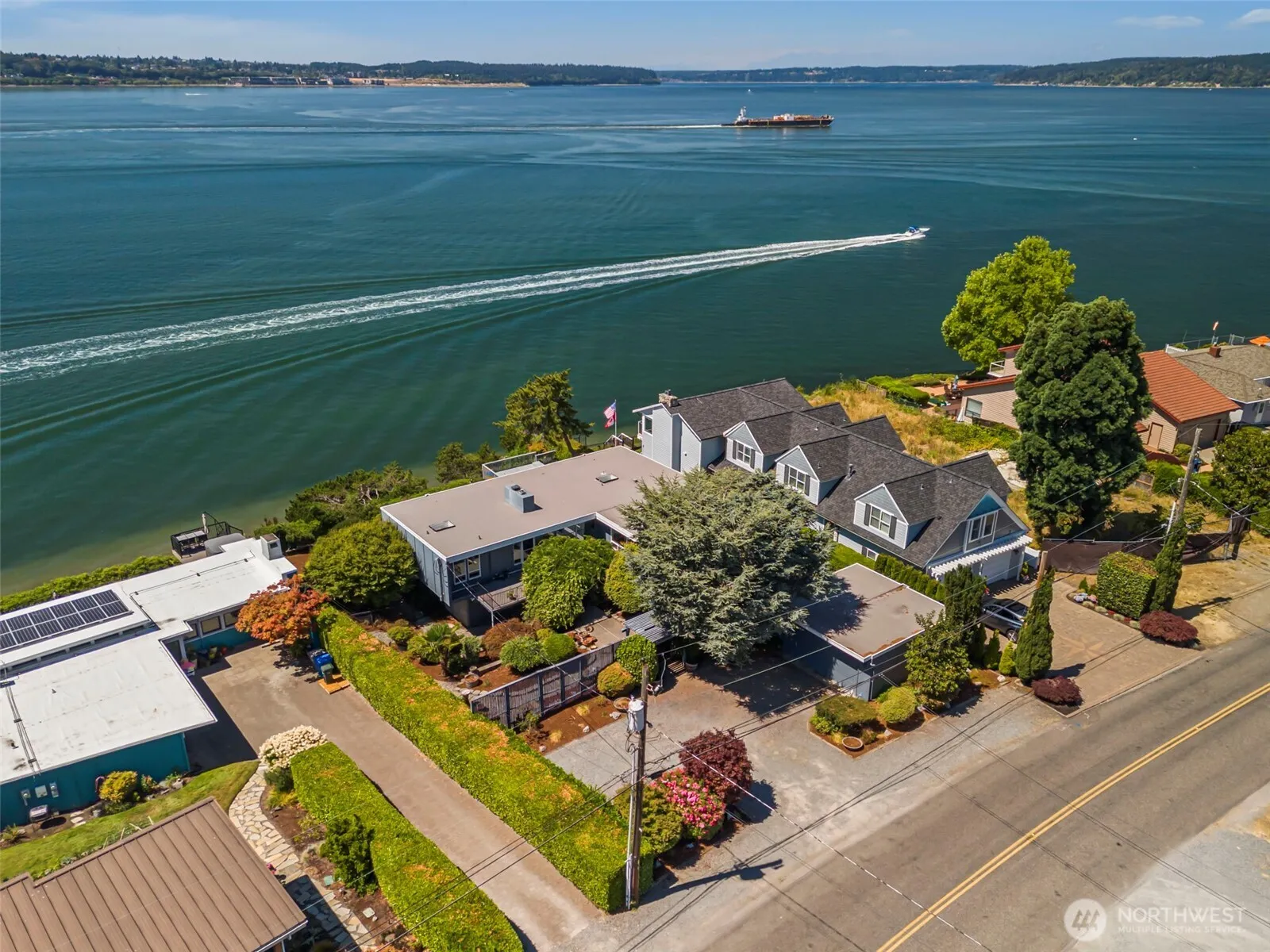 Property photo for 4820 Tok A Lou Avenue Ne, Tacoma