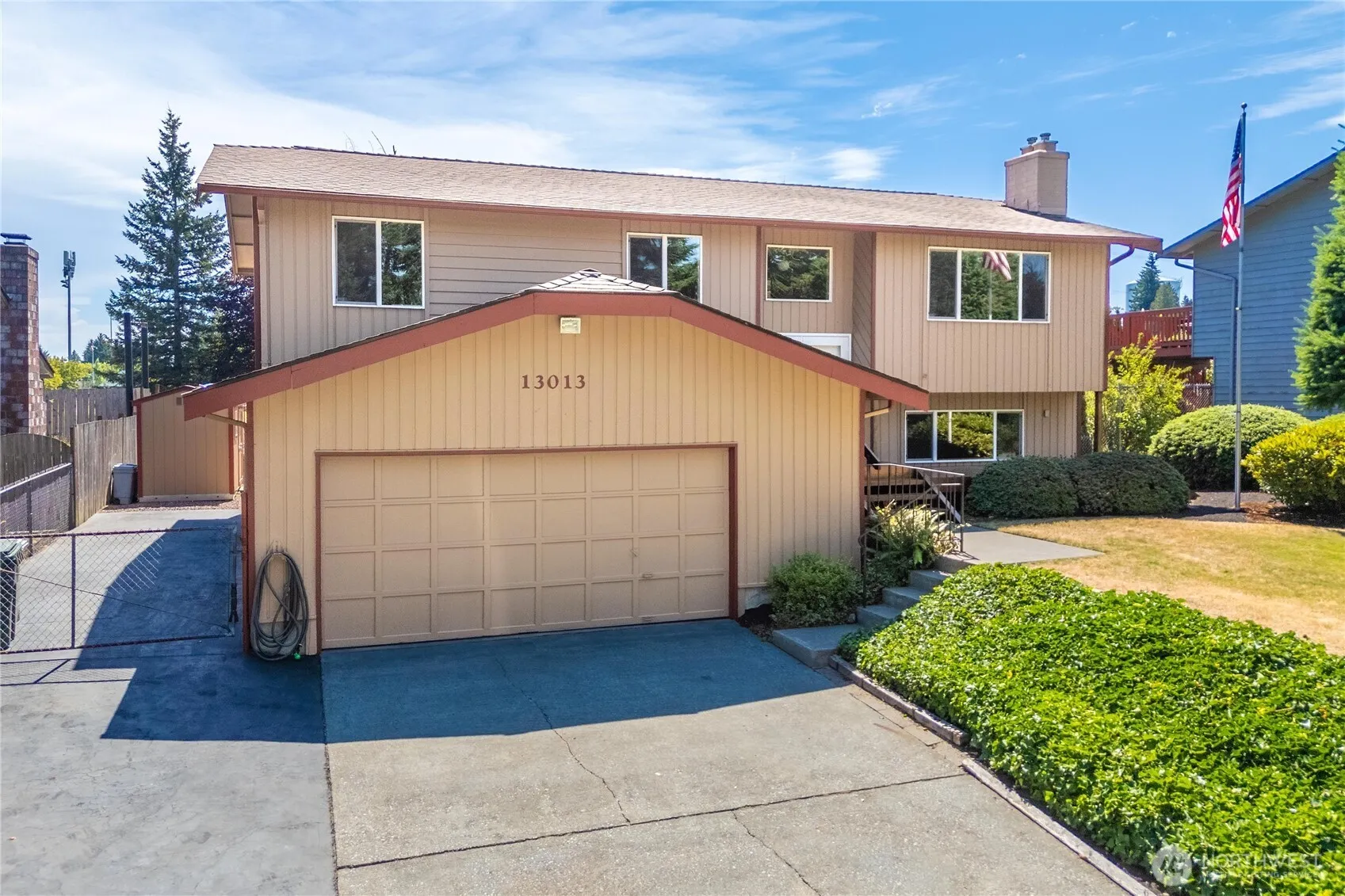 Property photo for 13013 Se 247th Place, Kent