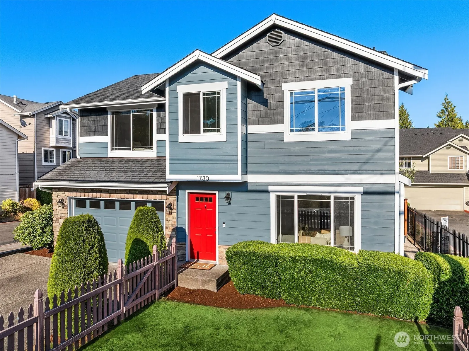 Property photo for 1730 98th Place Sw #2, Everett photo 2