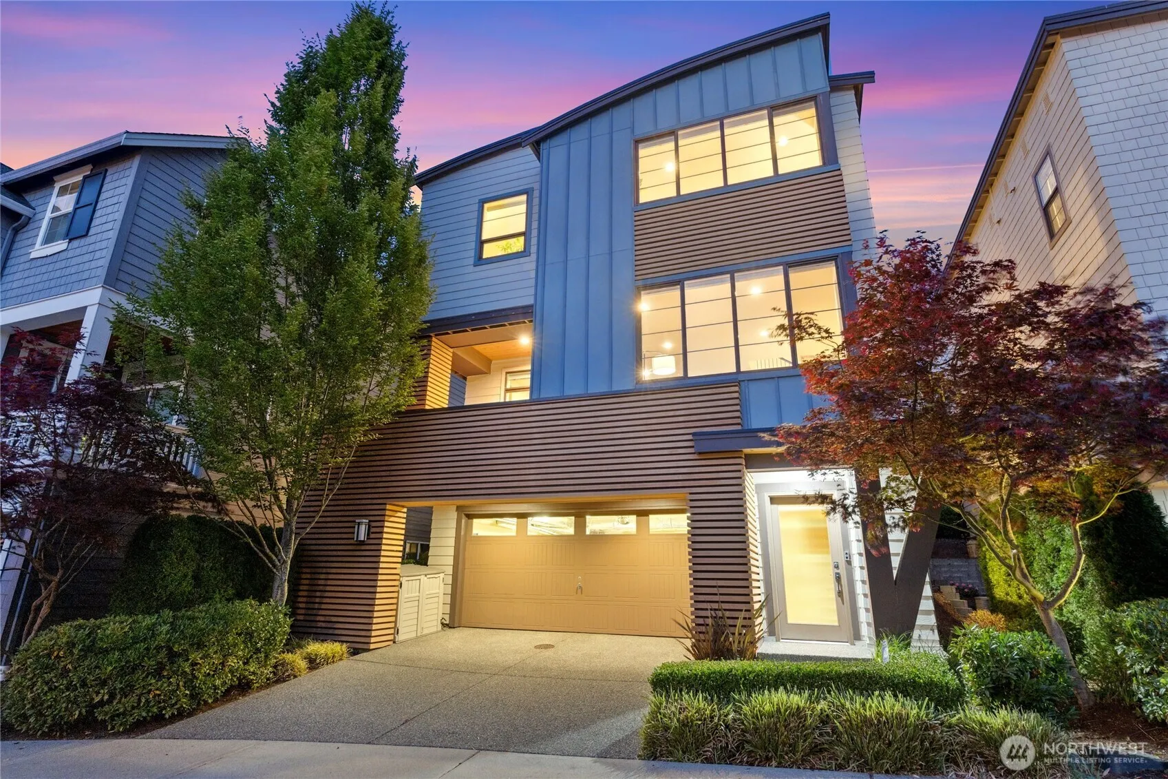 Property photo for 10615 Ne 65th Lane, Kirkland