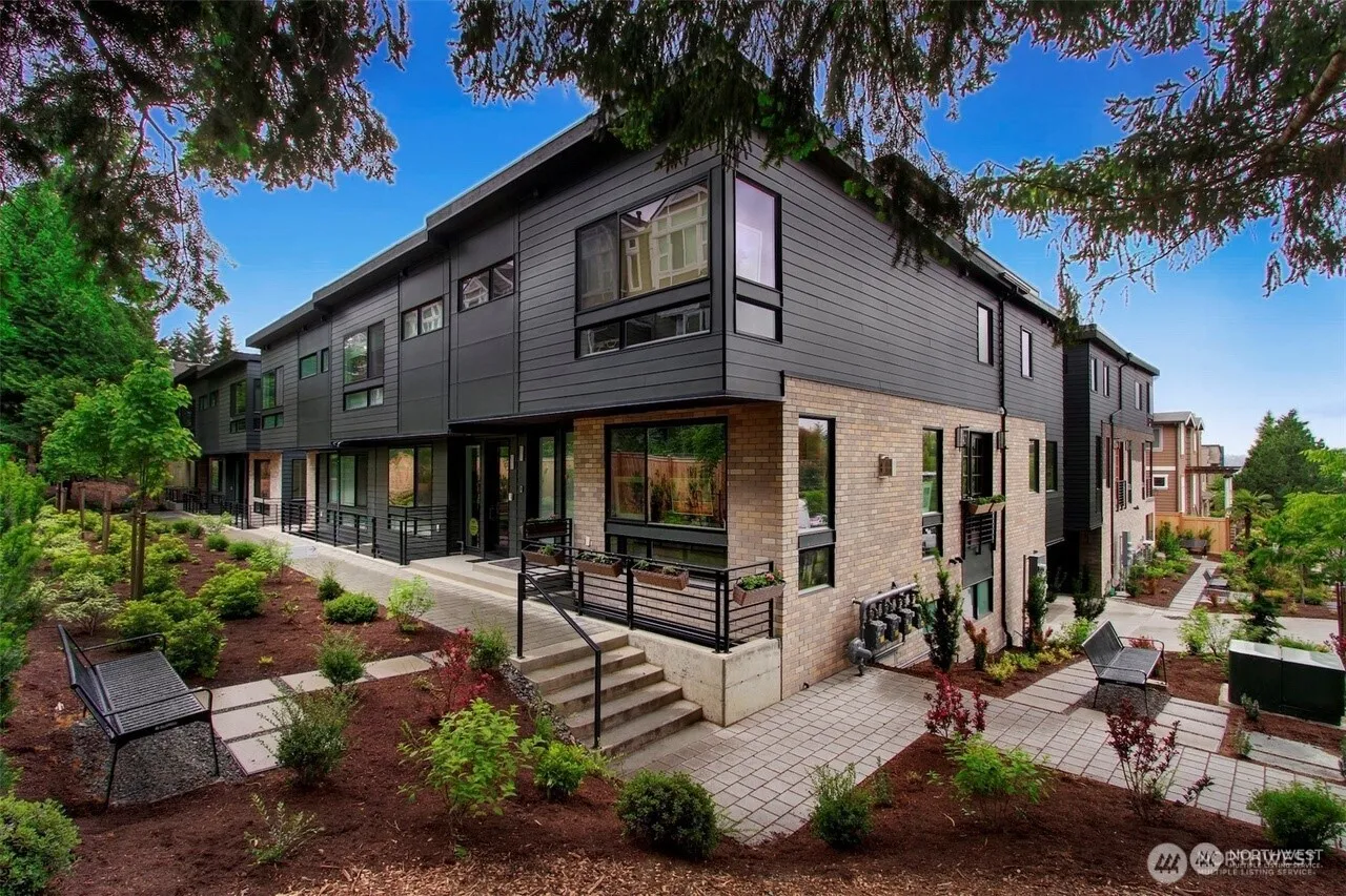 Property photo for 505 2nd Avenue #a, Kirkland