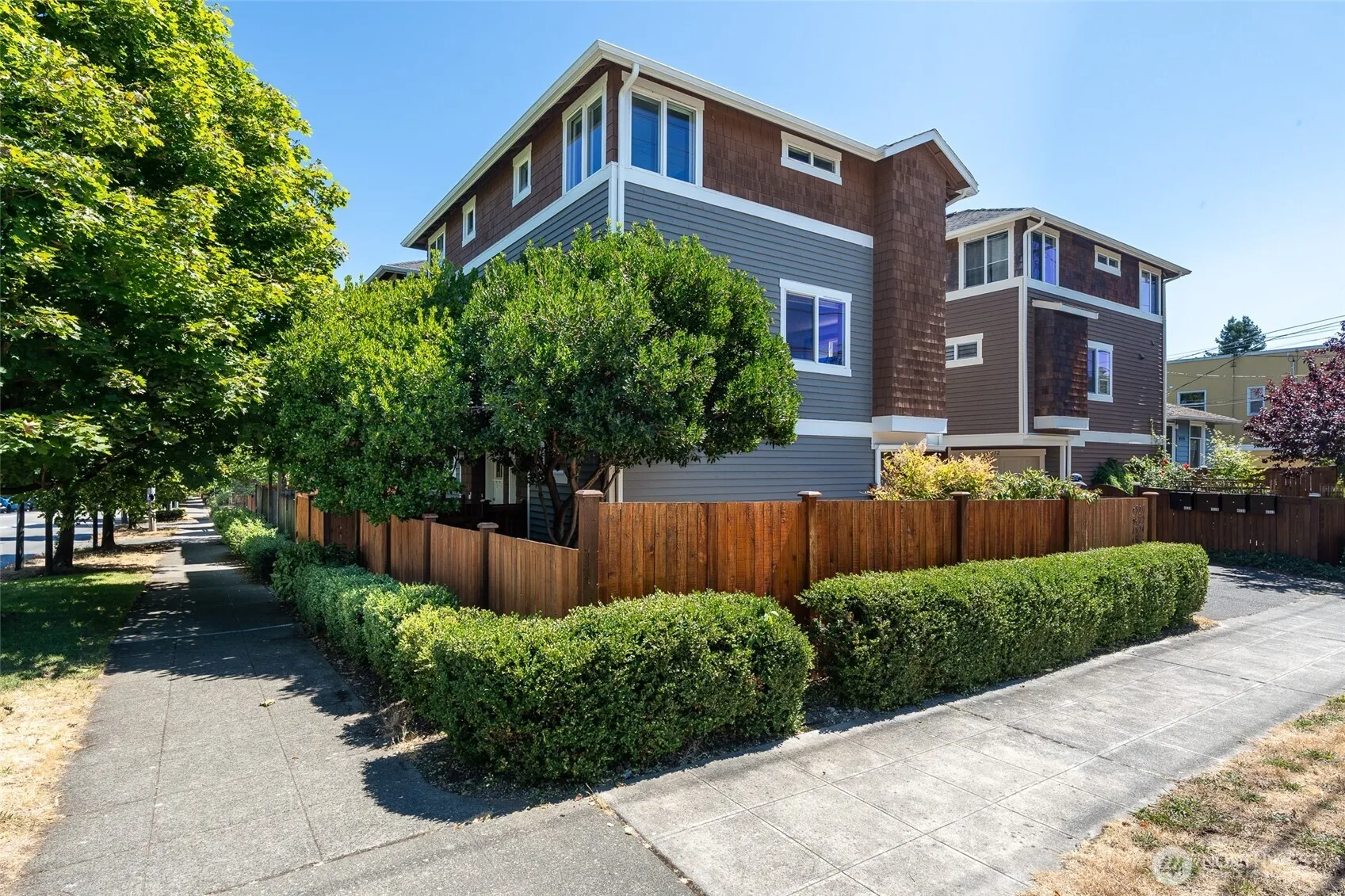 Property photo for 4526 Dayton Avenue N, Seattle