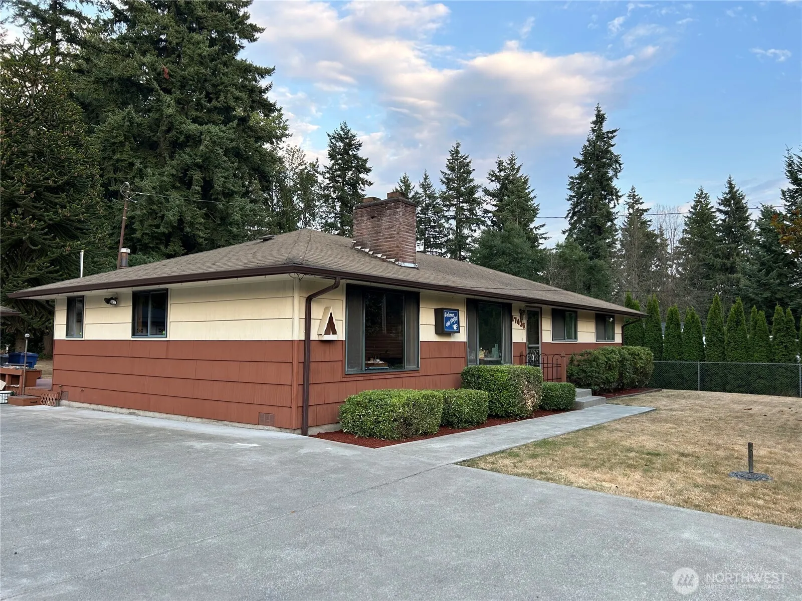 Property photo for 17436 129th Avenue Se, Renton photo 4