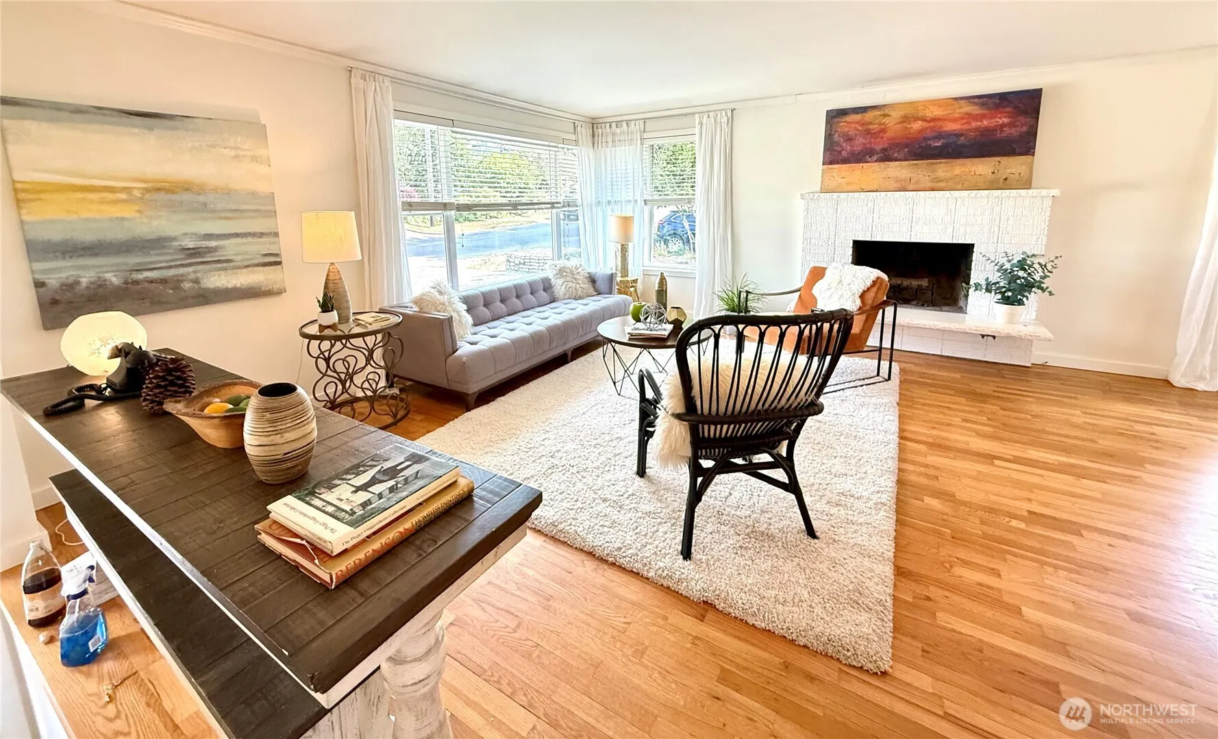 Property photo for 3029 50th Avenue Sw, Seattle photo 4
