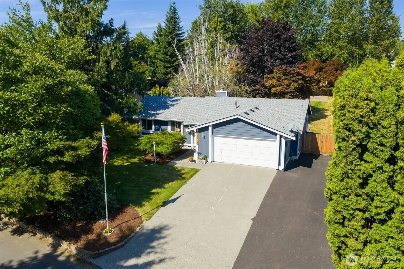 Property photo for 13208 108th Avenue Ct E, Puyallup photo 2