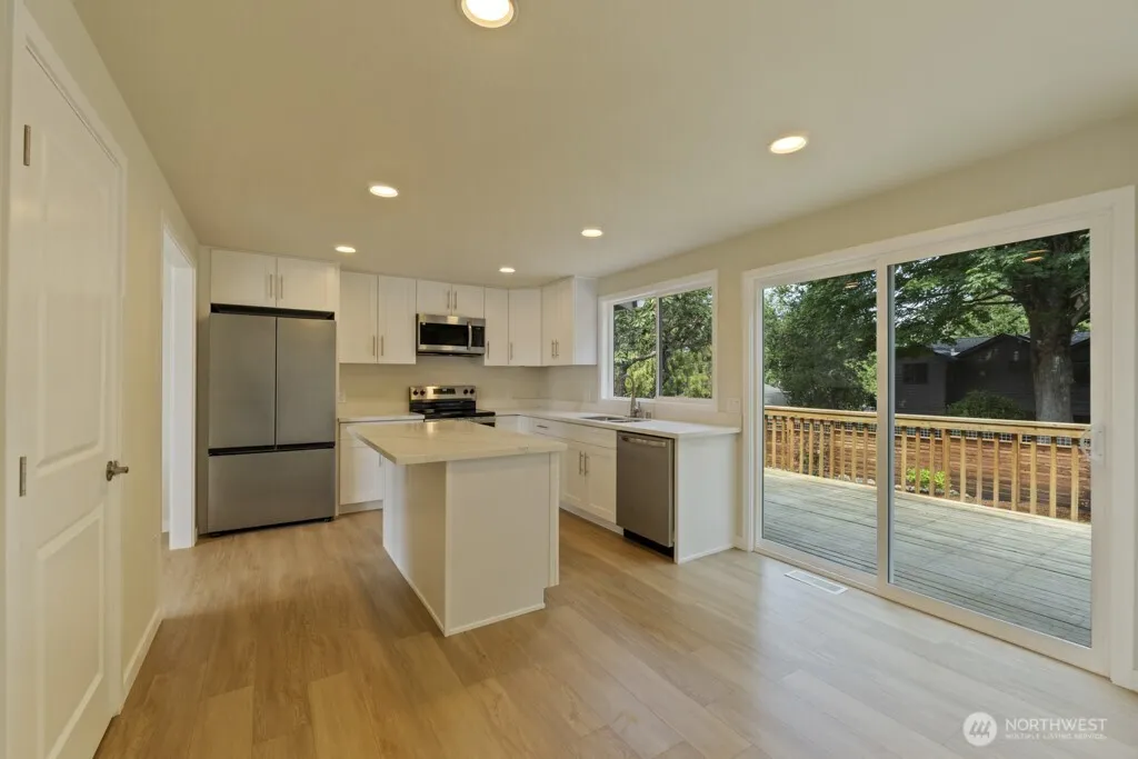 Property photo for 15526 Se 169th Street, Renton photo 5
