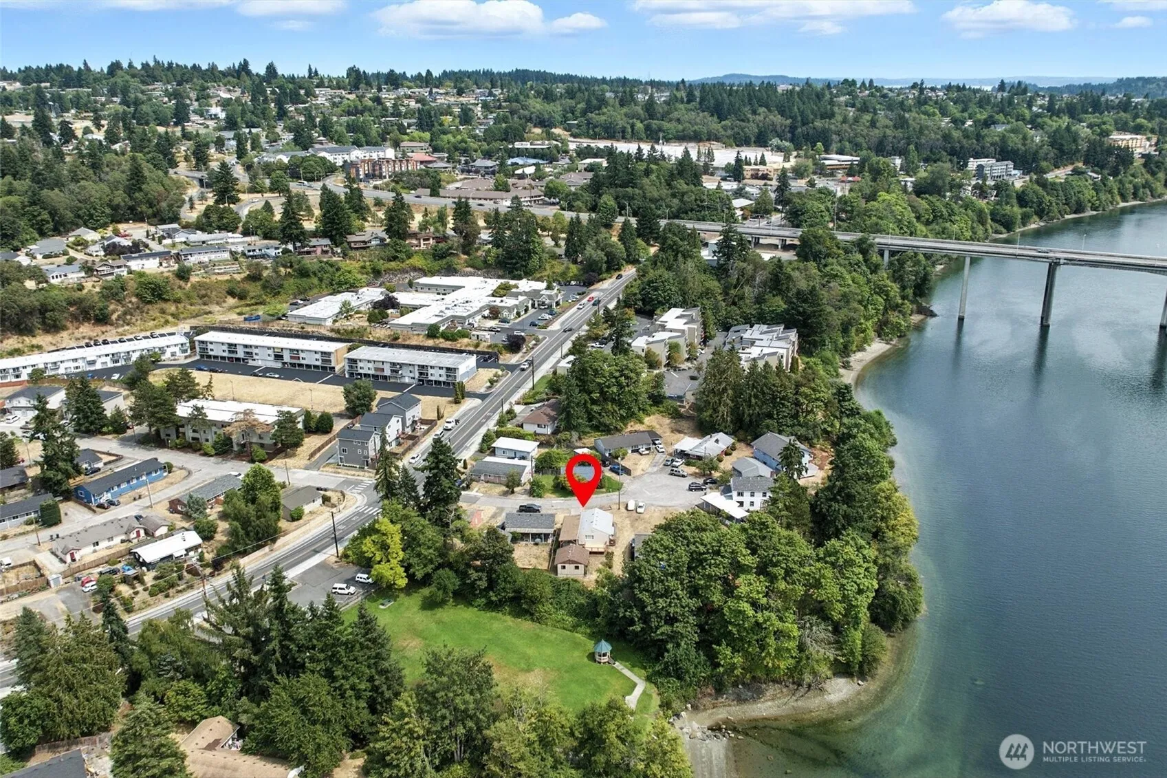 Property photo for 2519 Reid Avenue, Bremerton photo 4