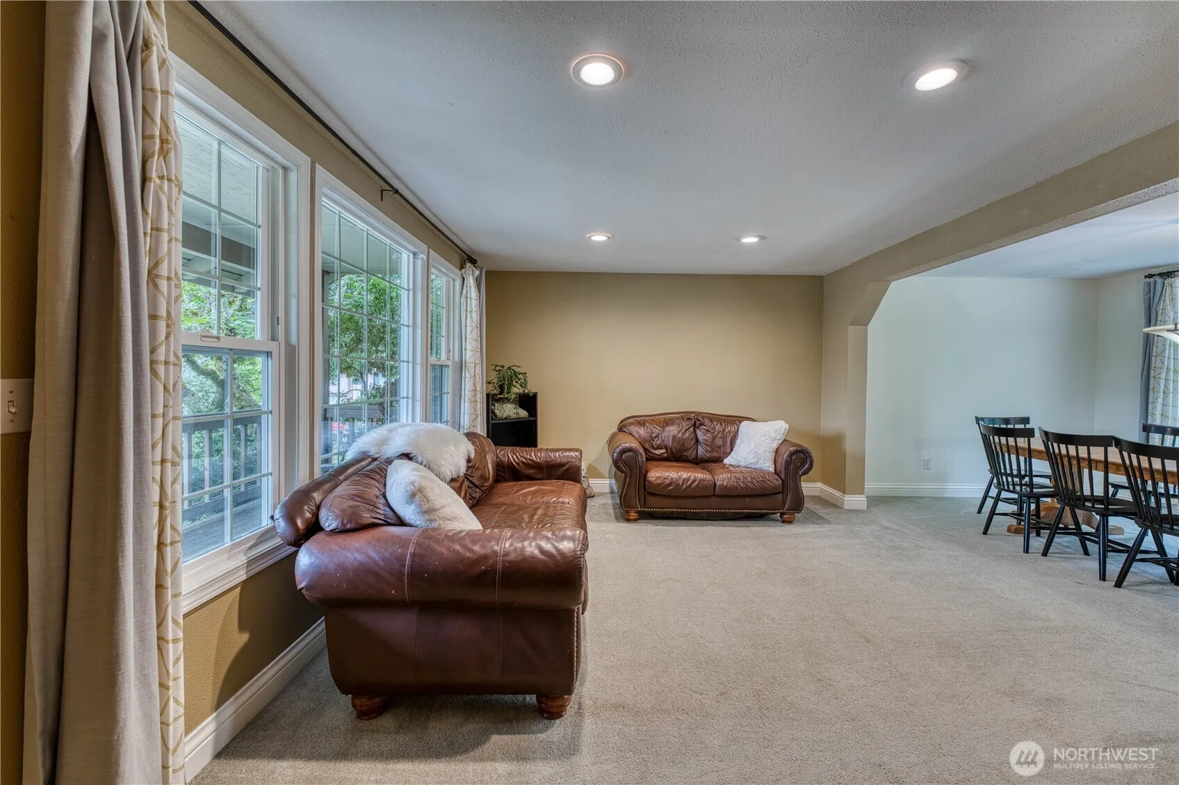 Property photo for 7622 Orcas Place Nw, Bremerton photo 4