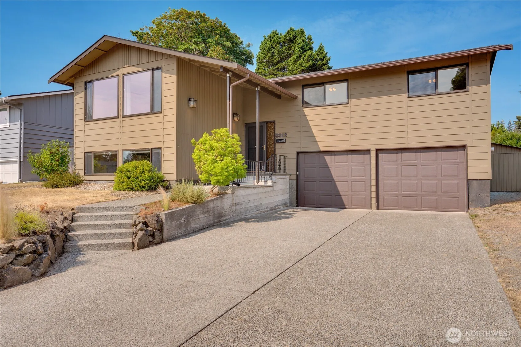 Property photo for 3318 N Baltimore Street, Tacoma