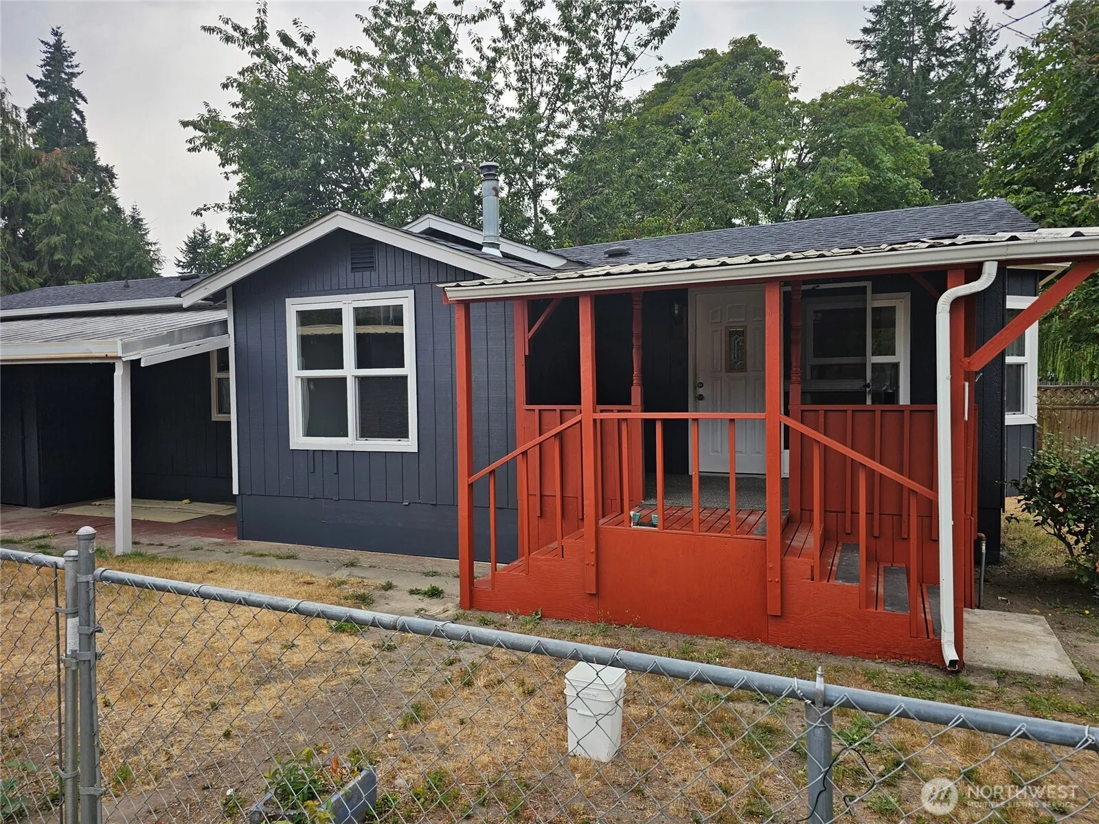 Property photo for 11425 Gardner Court Se, Olympia photo 4