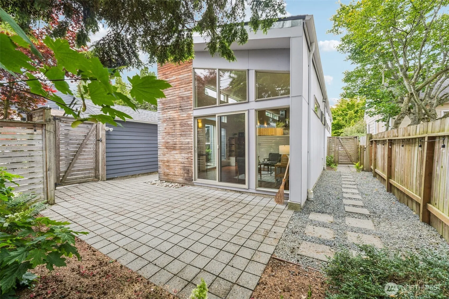 Property photo for 8351 Jones Avenue Nw, Seattle photo 2