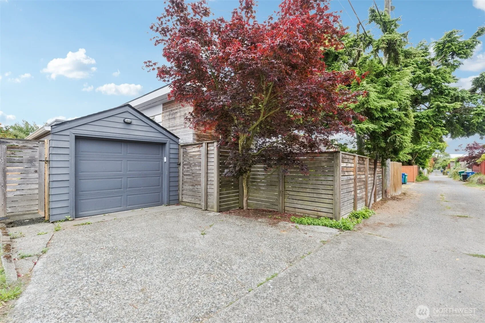 Property photo for 8351 Jones Avenue Nw, Seattle photo 3