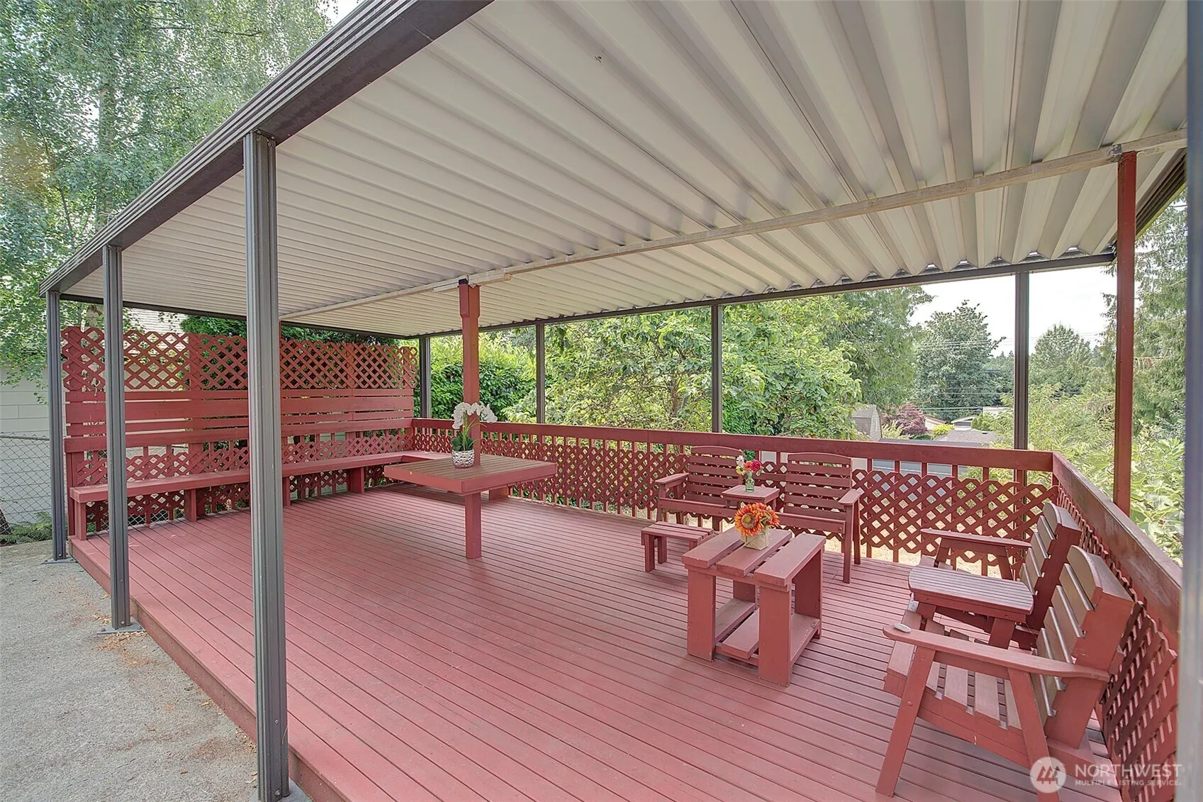Property photo for 14039 36th Avenue Ne, Seattle photo 3
