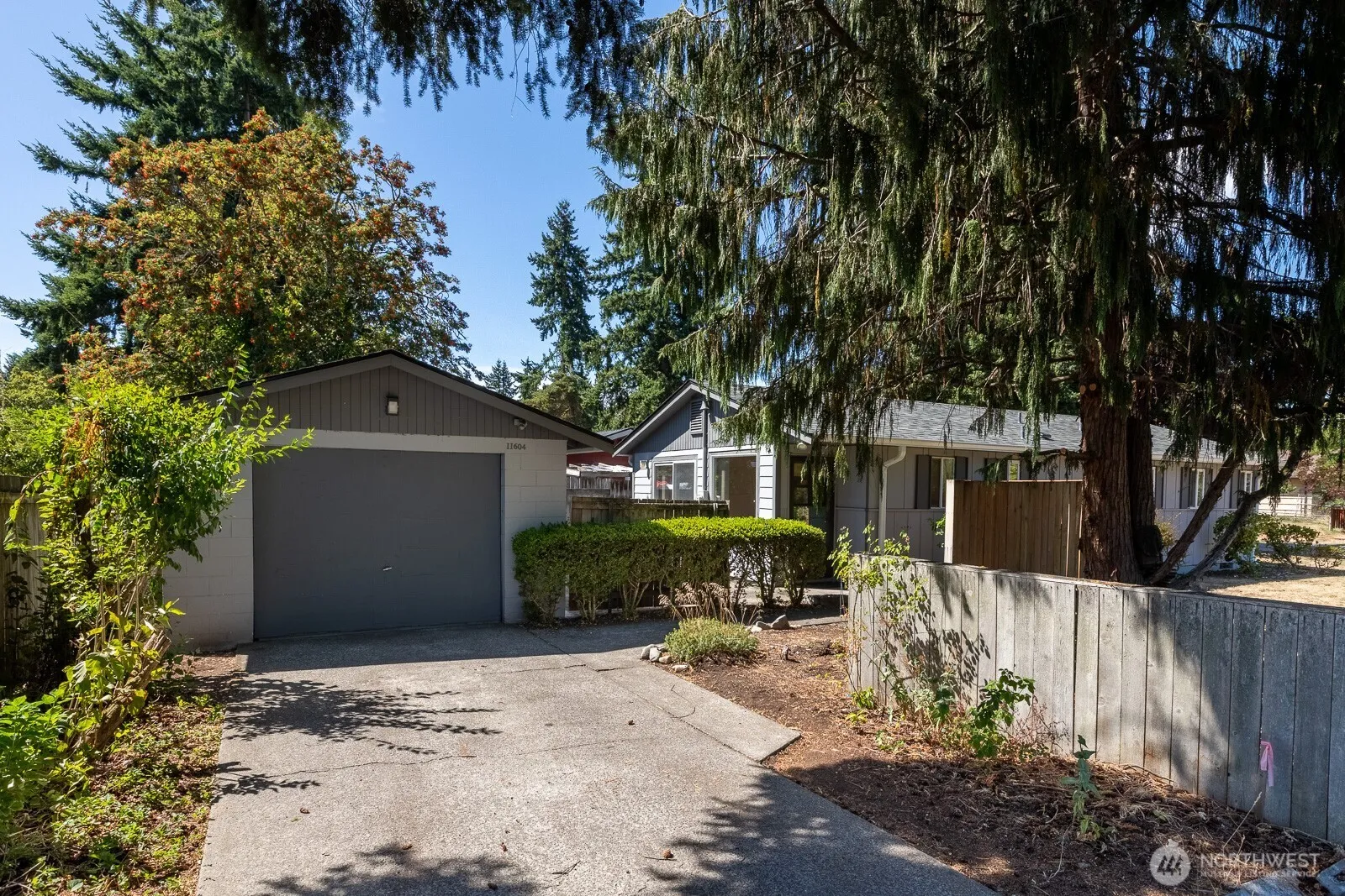 Property photo for 11604 Yakima Avenue S, Tacoma