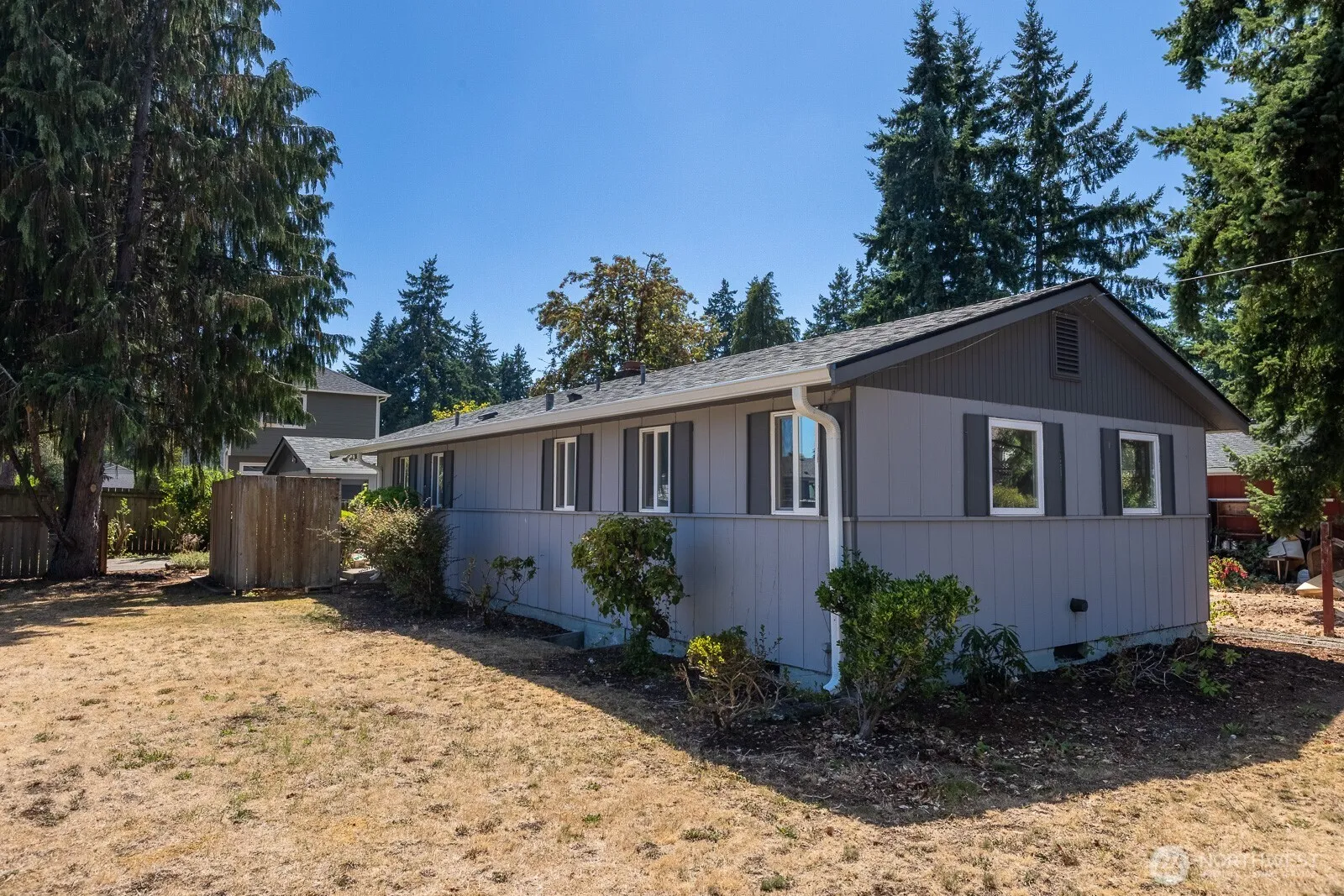 Property photo for 11604 Yakima Avenue S, Tacoma photo 5