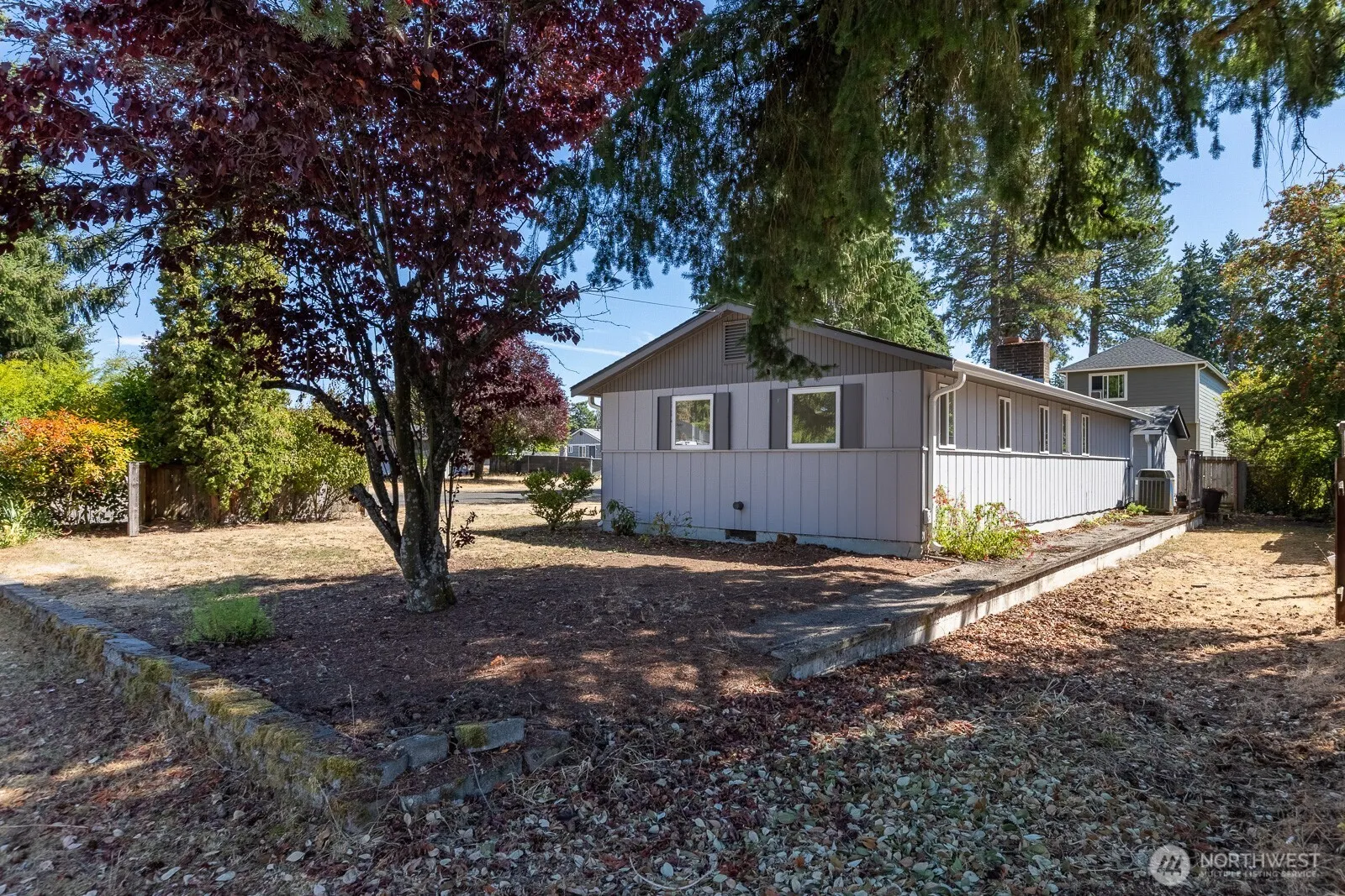 Property photo for 11604 Yakima Avenue S, Tacoma photo 4