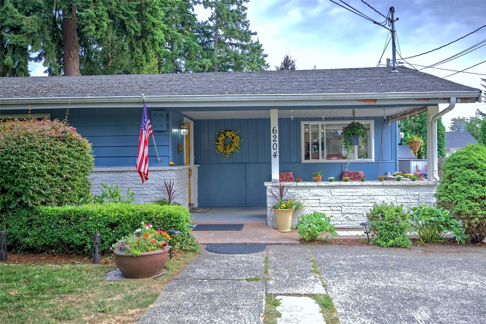 Property photo for 6204 204th Street Sw, Lynnwood photo 2