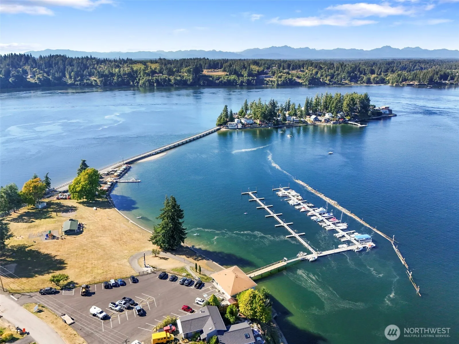 Property photo for 10017 Steamboat Island Road Nw, Olympia photo 2