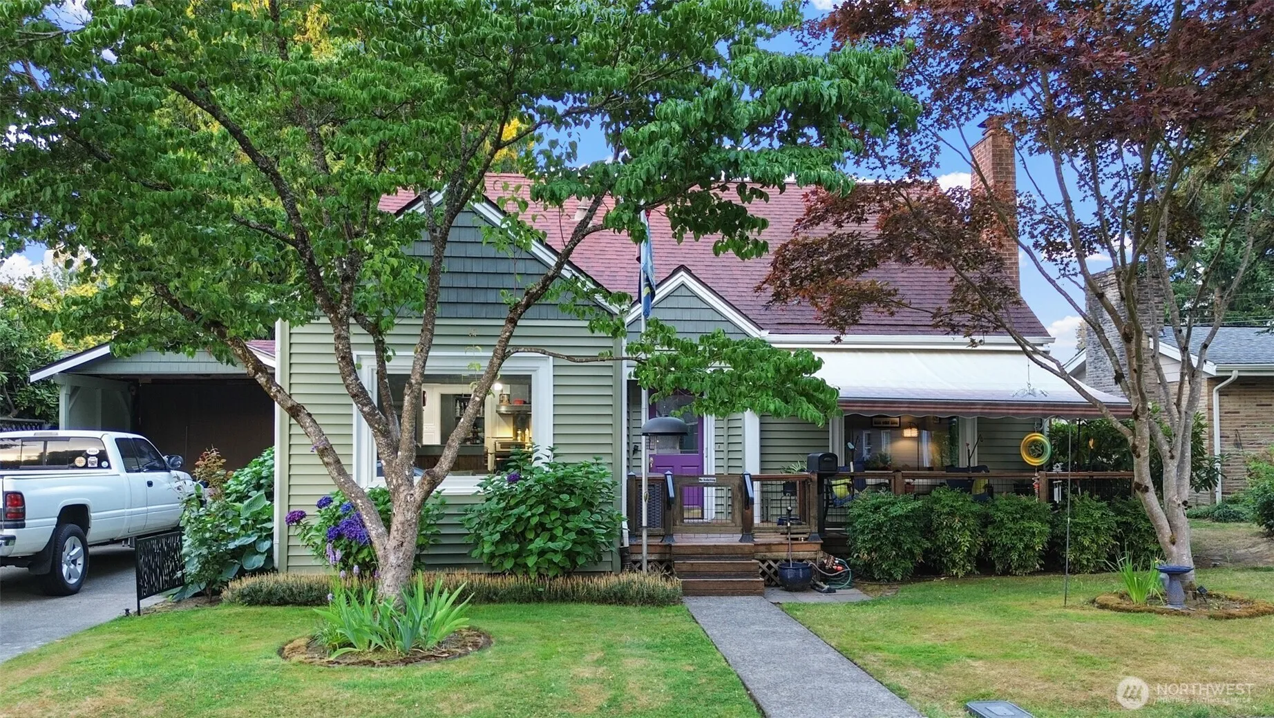 Property photo for 2114 Hoadly Street Se, Olympia
