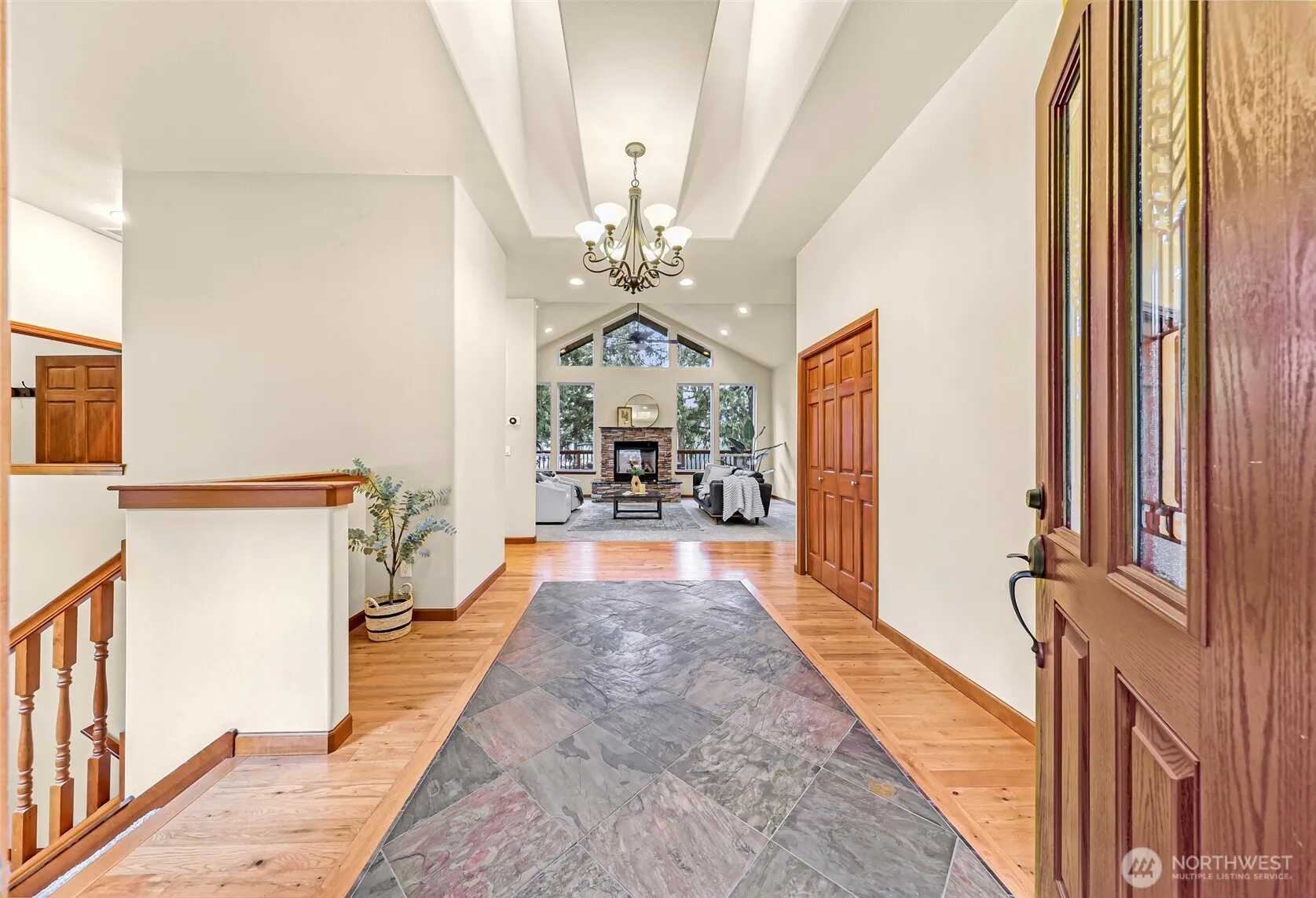 Property photo for 8 Southern Court, Bellingham