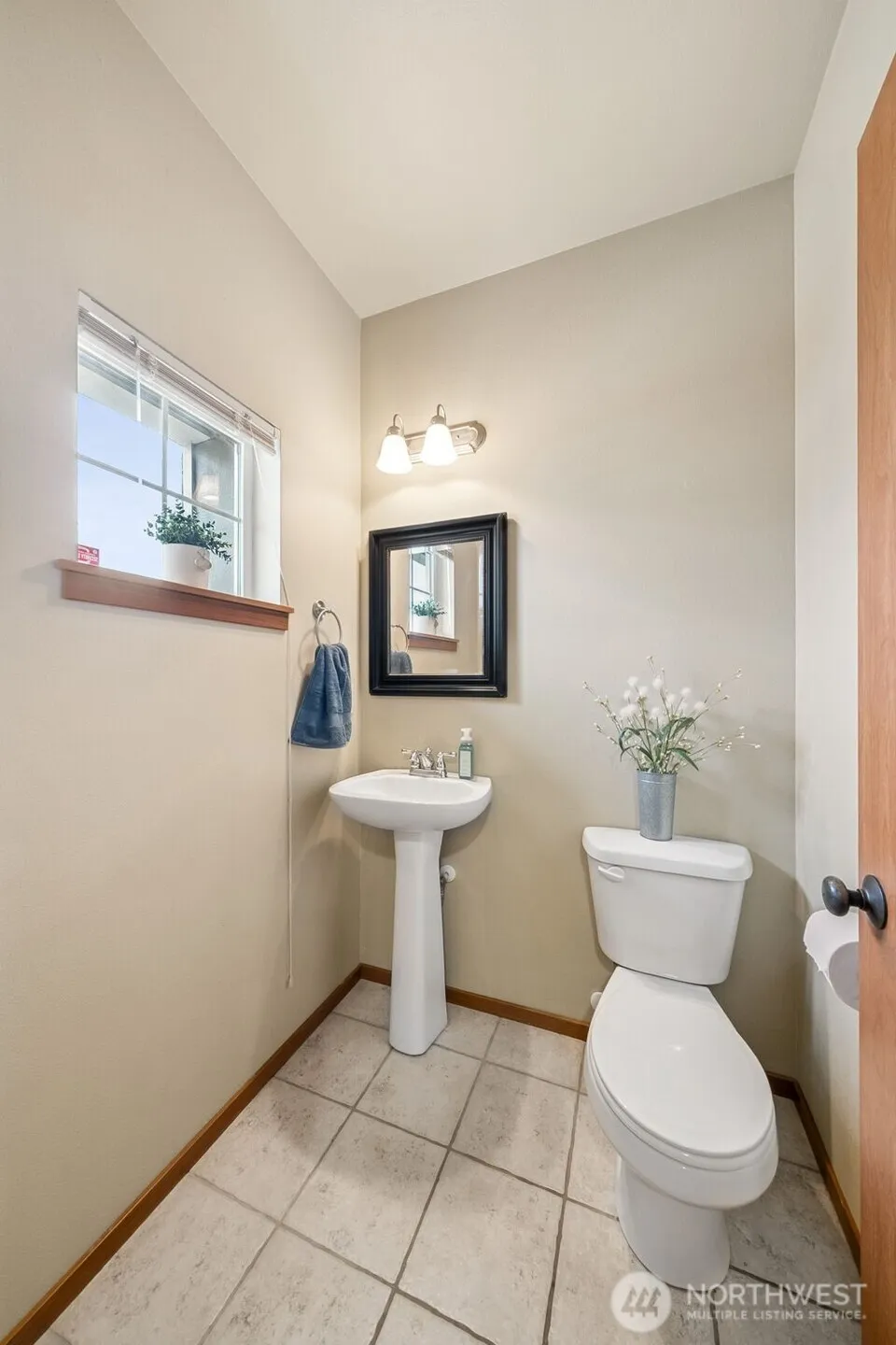 Property photo for 4531 S Puget Sound Avenue ##b, Tacoma photo 5