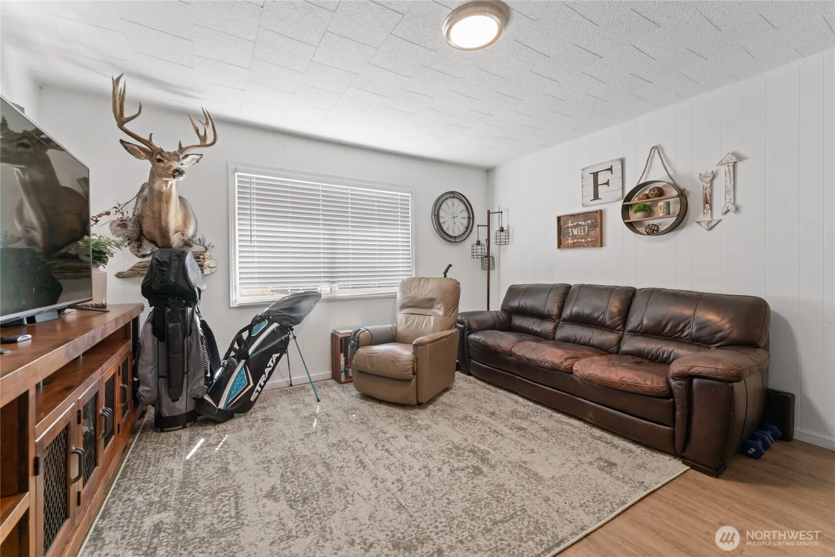 Property photo for 1000 Civic Way Ne, Coulee Dam photo 3
