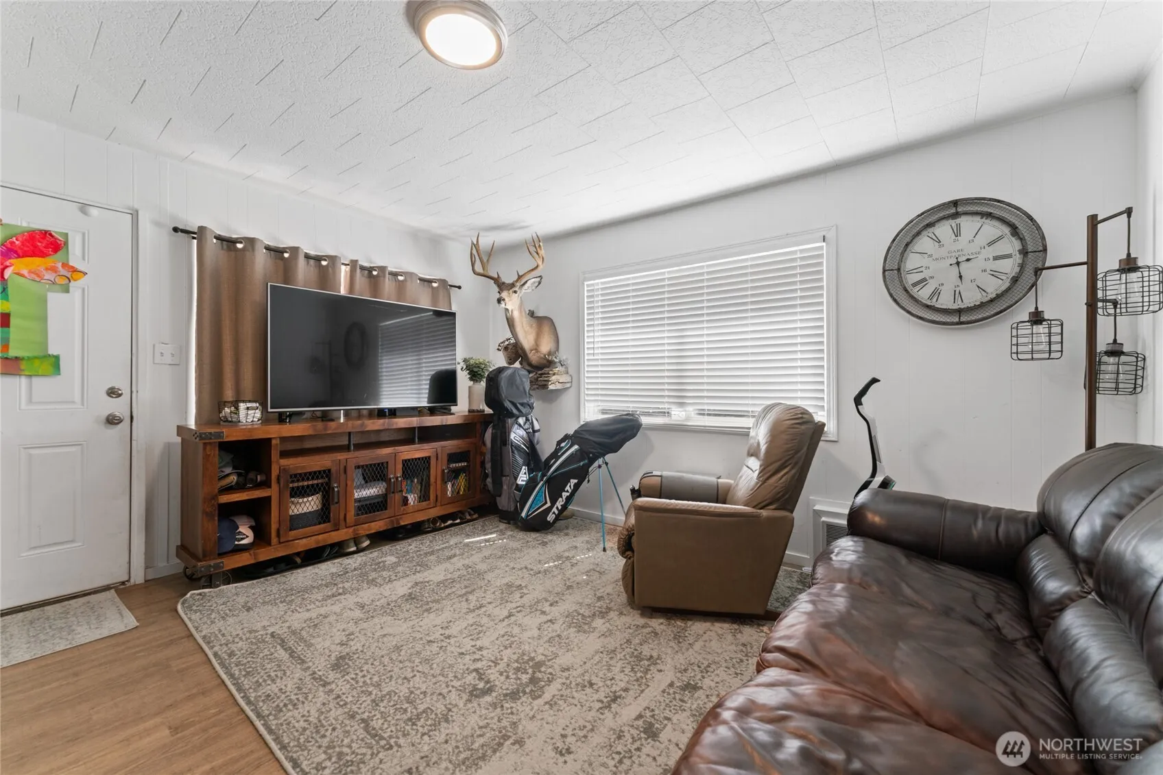 Property photo for 1000 Civic Way Ne, Coulee Dam photo 2